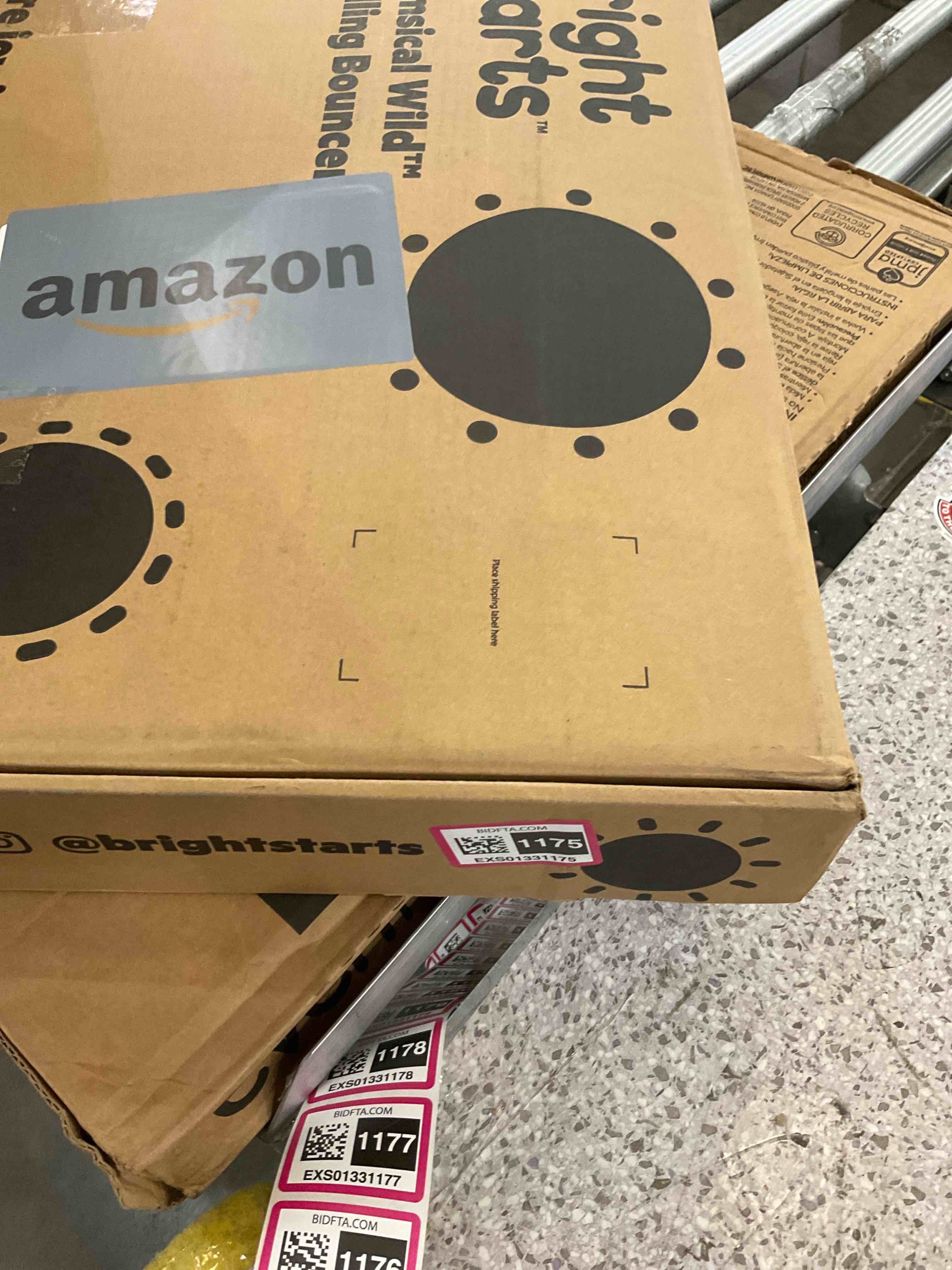 https://s3.amazonaws.com/lotting-images-prod/BargainHunt/EXS01331175_1717177892729.jpeg
