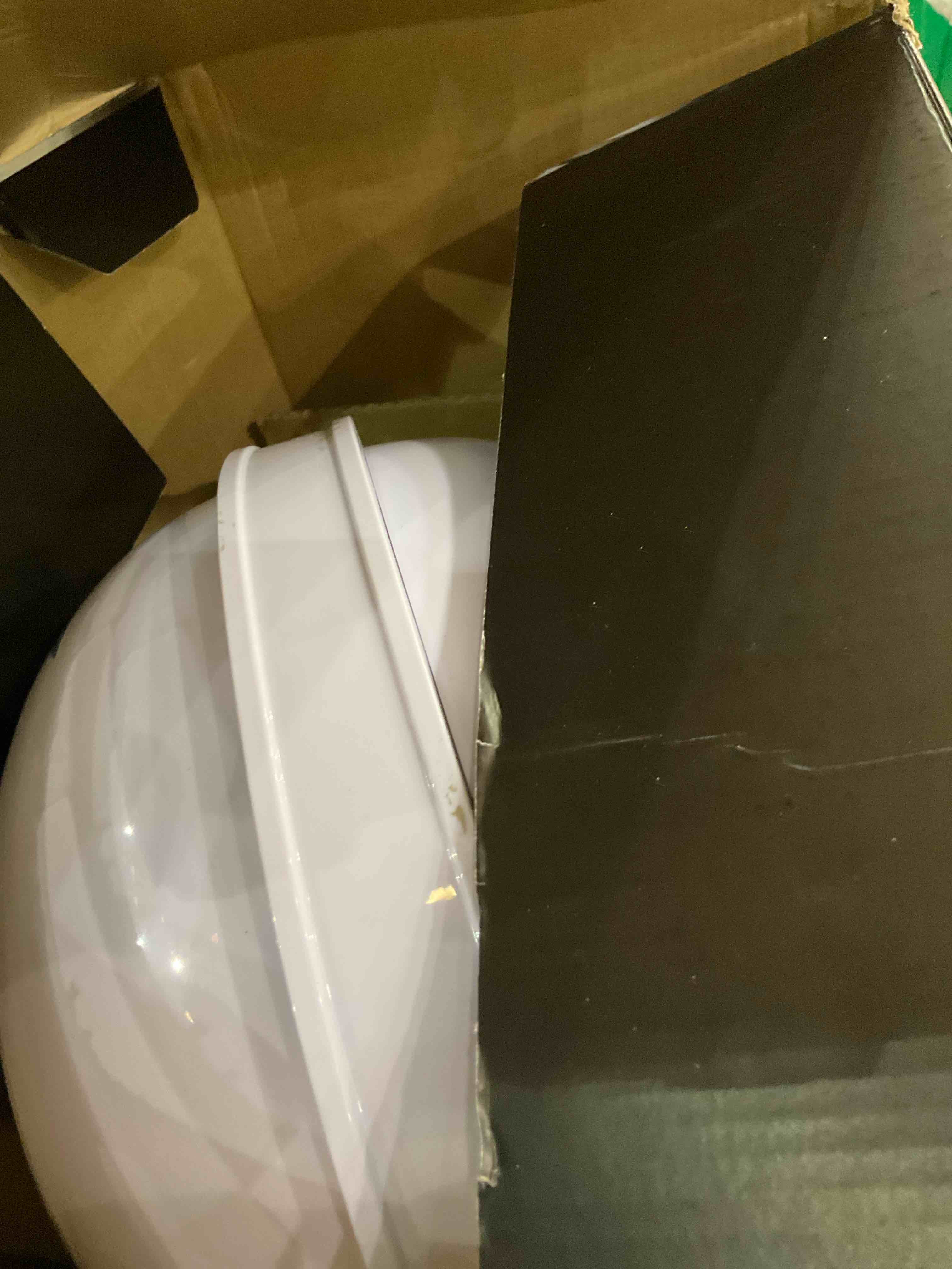 https://s3.amazonaws.com/lotting-images-prod/BargainHunt/EXS01331275_1717600771091.jpeg