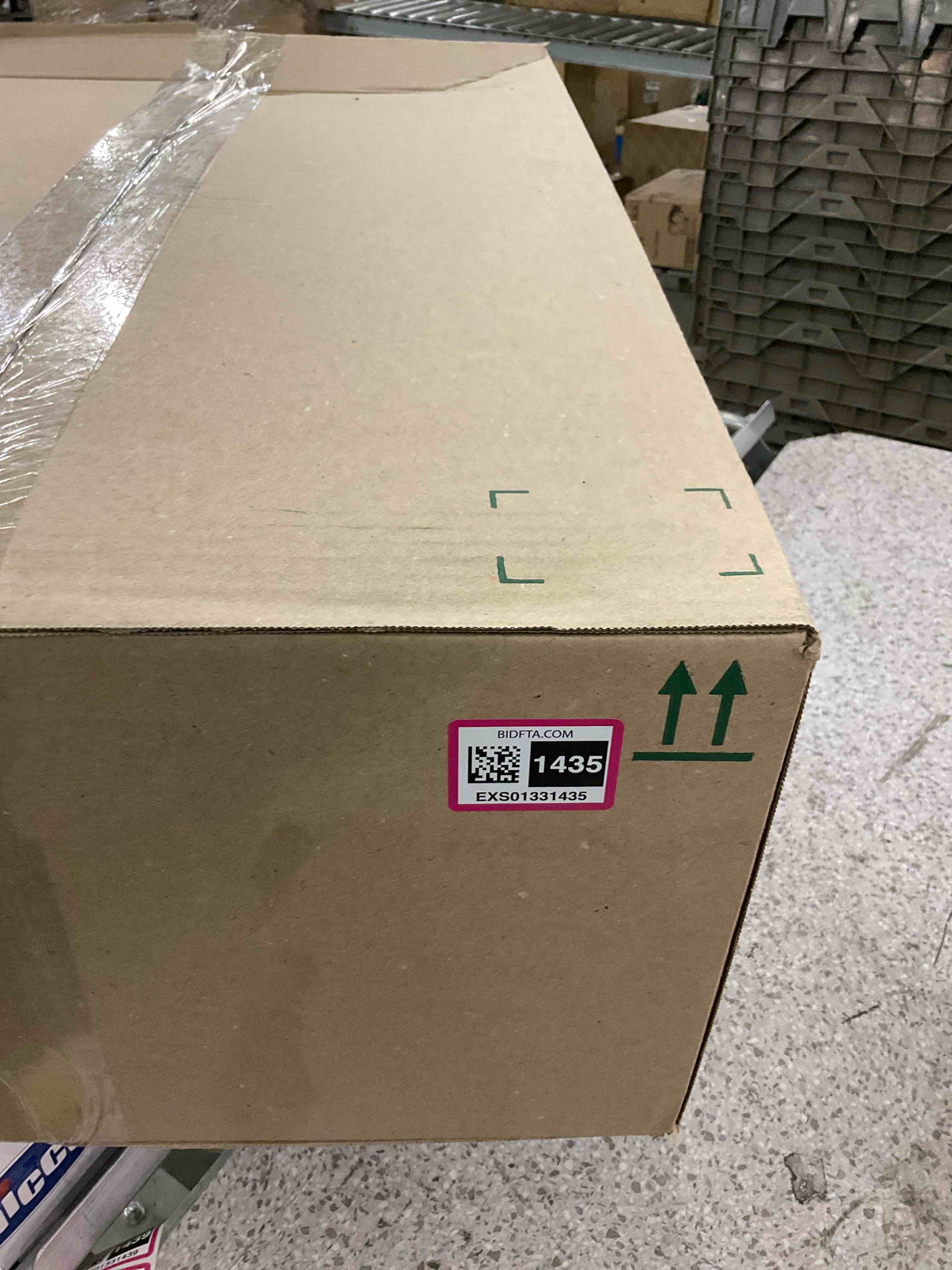 https://s3.amazonaws.com/lotting-images-prod/BargainHunt/EXS01331435_1717685264936.jpeg