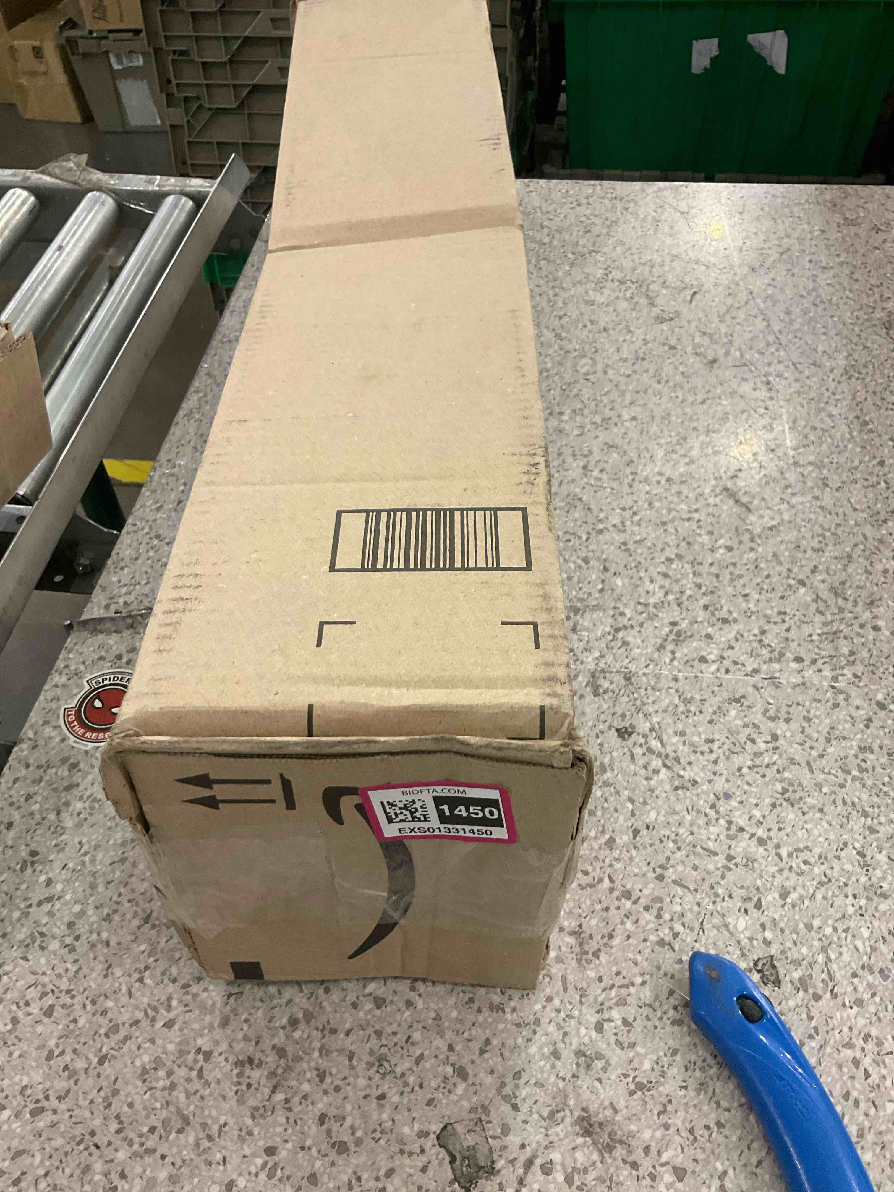 https://s3.amazonaws.com/lotting-images-prod/BargainHunt/EXS01331450_1717686997794.jpeg