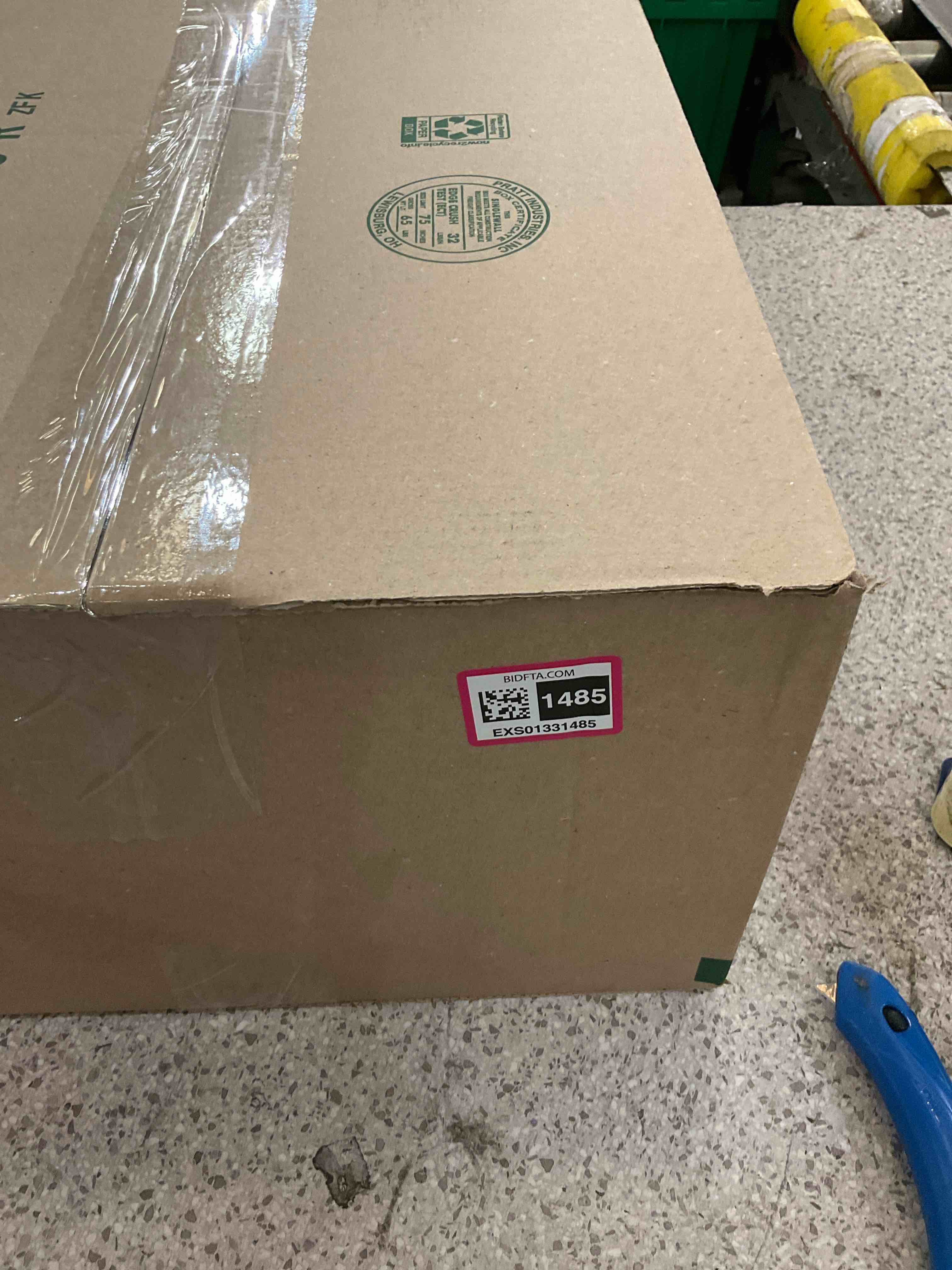 https://s3.amazonaws.com/lotting-images-prod/BargainHunt/EXS01331485_1717693953373.jpeg