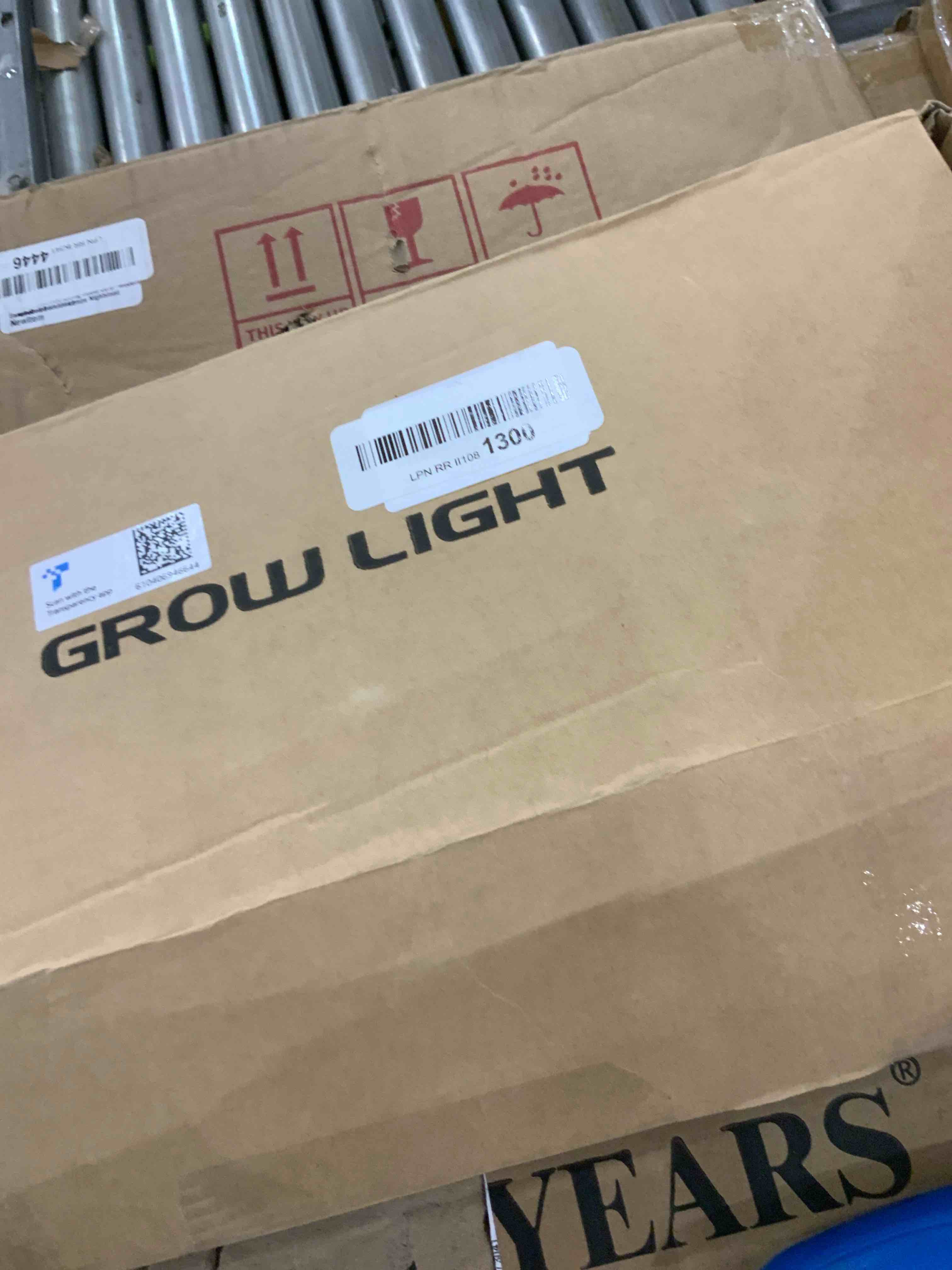 https://s3.amazonaws.com/lotting-images-prod/BargainHunt/EXS01331533_1712760379788.jpeg