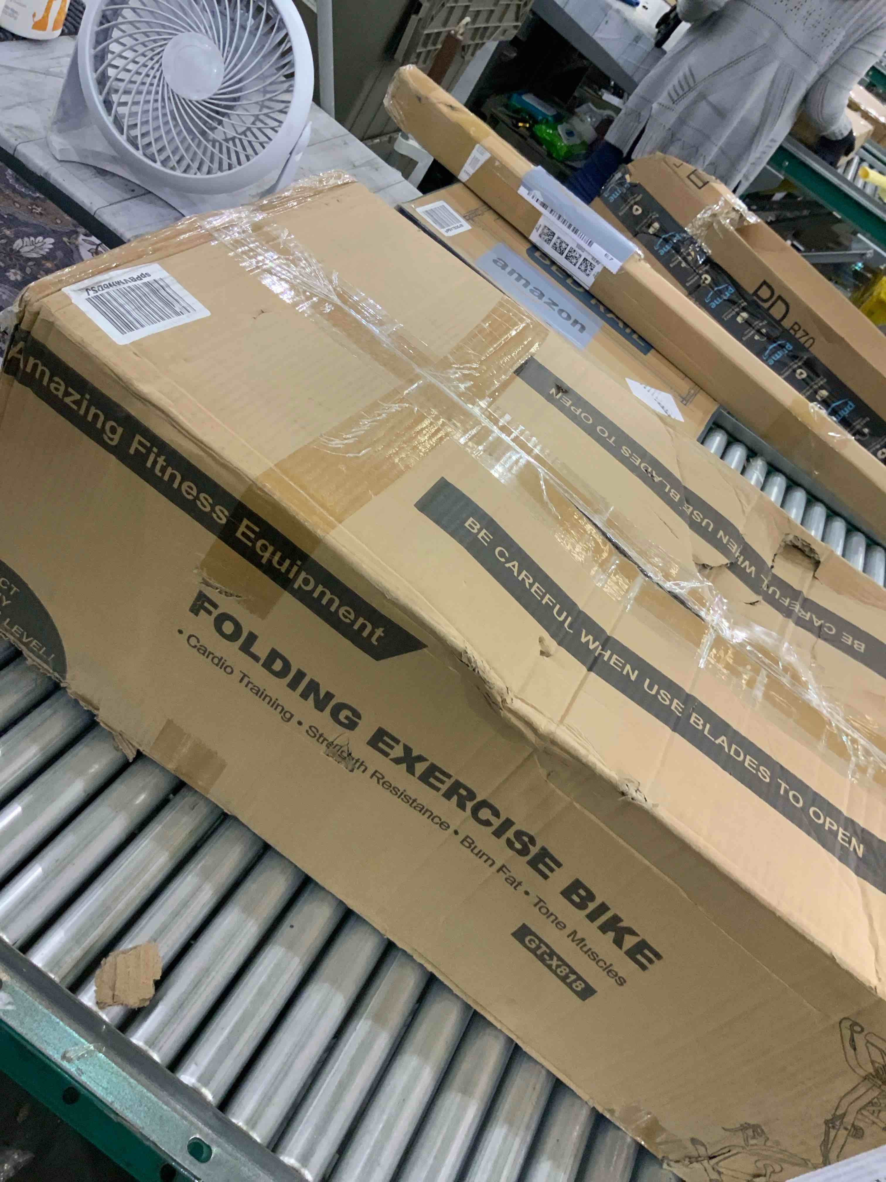 https://s3.amazonaws.com/lotting-images-prod/BargainHunt/EXS01331543_1713189826078.jpeg