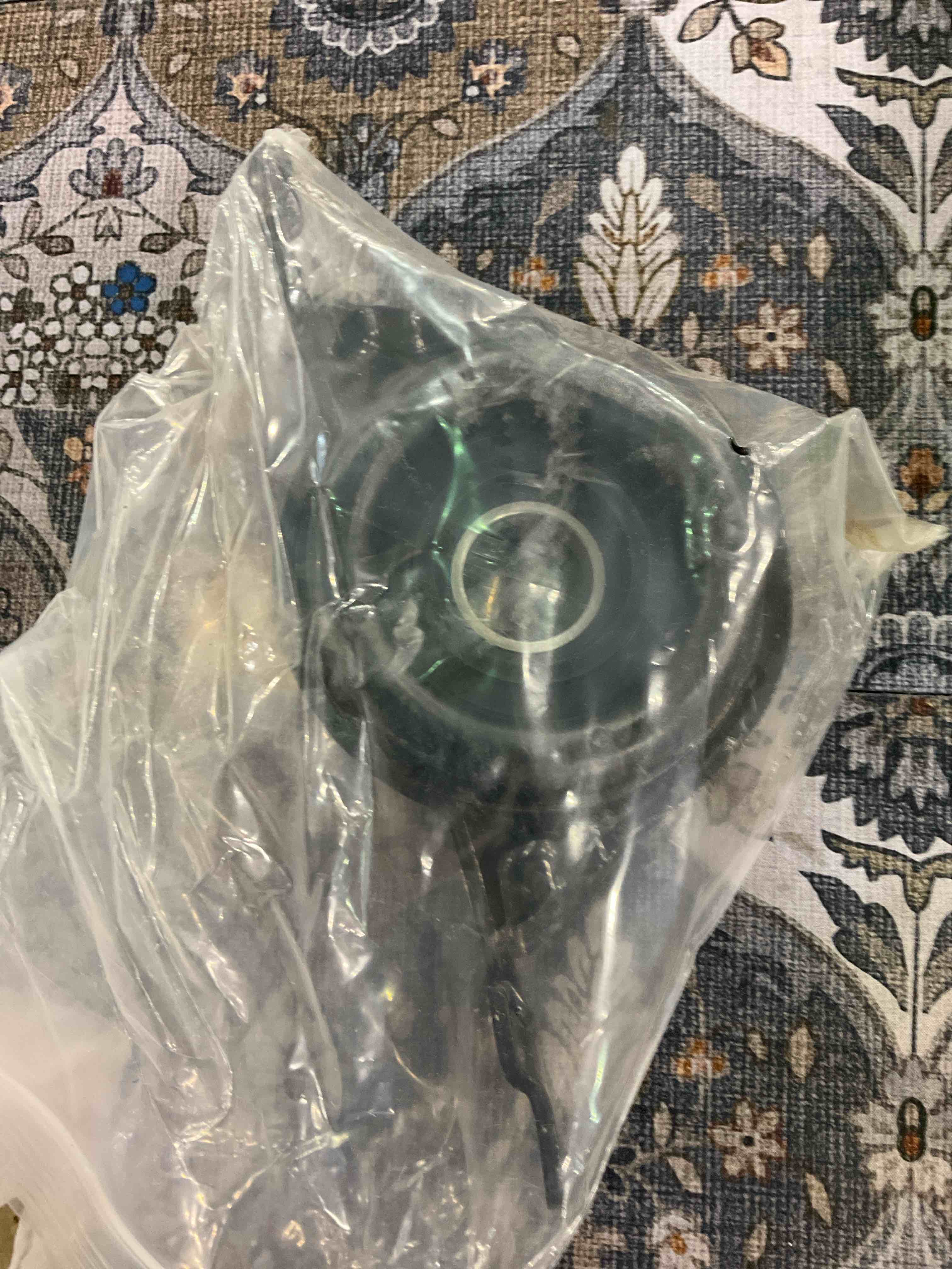https://s3.amazonaws.com/lotting-images-prod/BargainHunt/EXS01331735_1713873518599.jpeg
