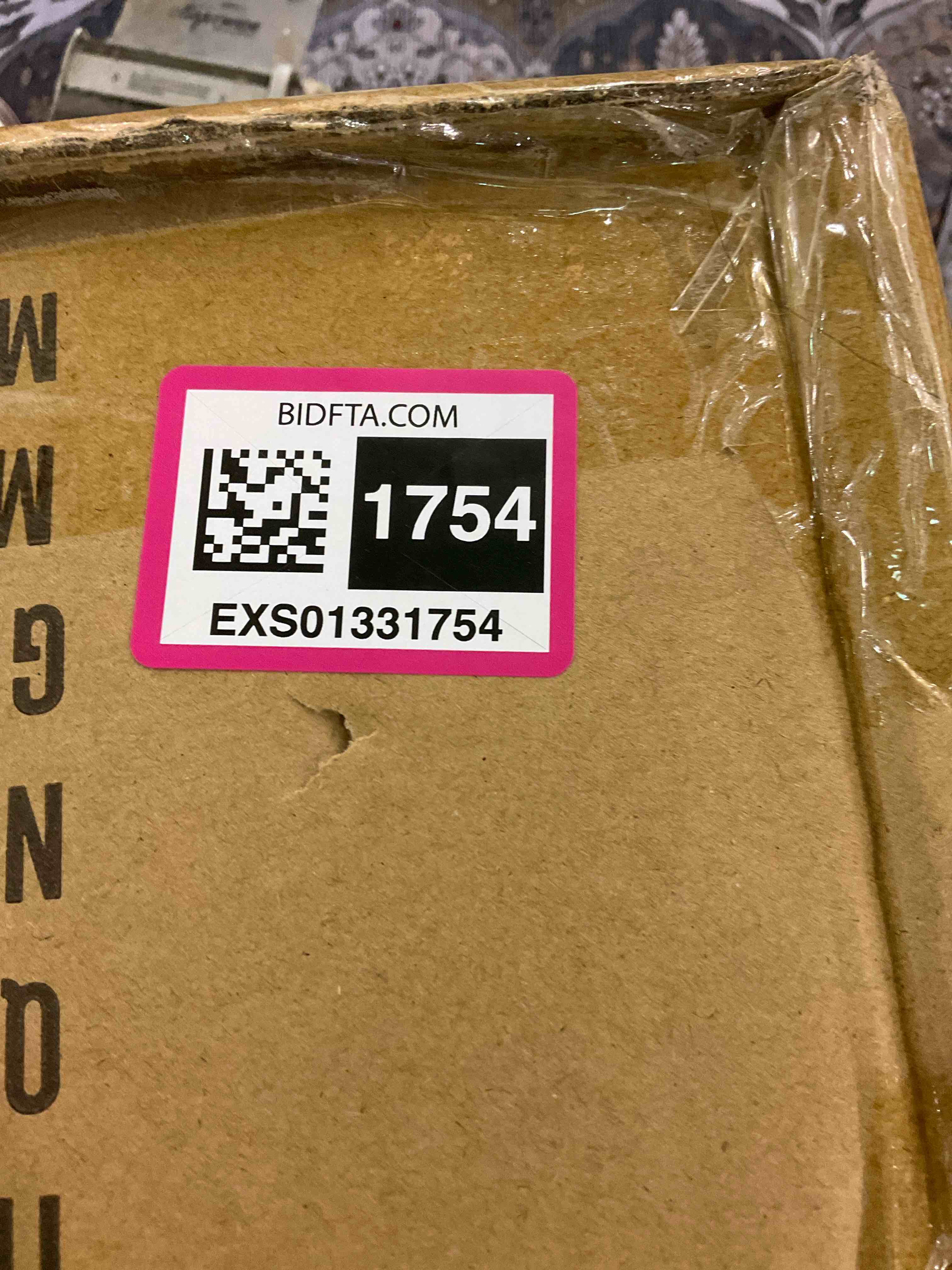 https://s3.amazonaws.com/lotting-images-prod/BargainHunt/EXS01331754_1713875396770.jpeg