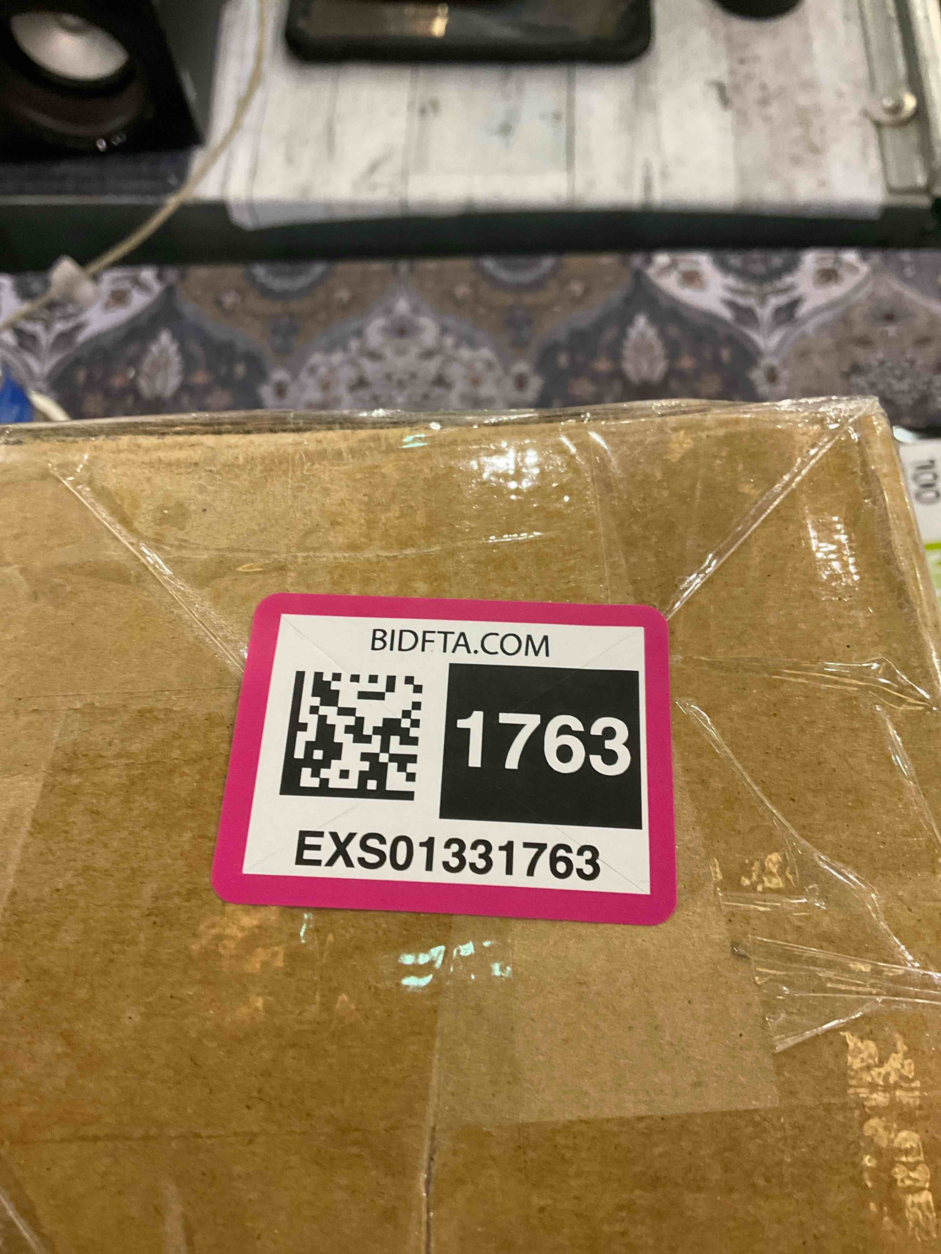 https://s3.amazonaws.com/lotting-images-prod/BargainHunt/EXS01331763_1713876169515.jpeg