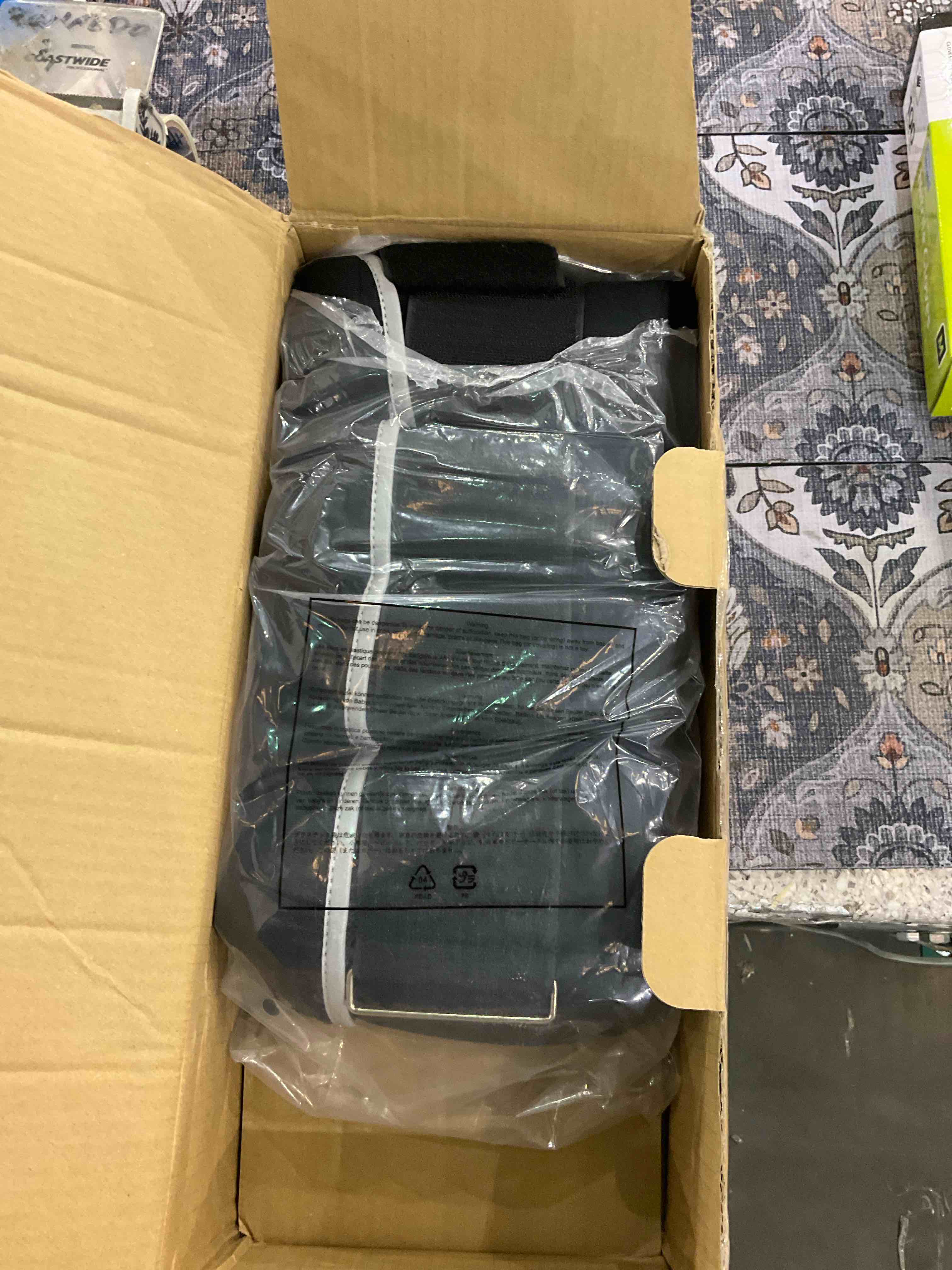 https://s3.amazonaws.com/lotting-images-prod/BargainHunt/EXS01331763_1713876210545.jpeg