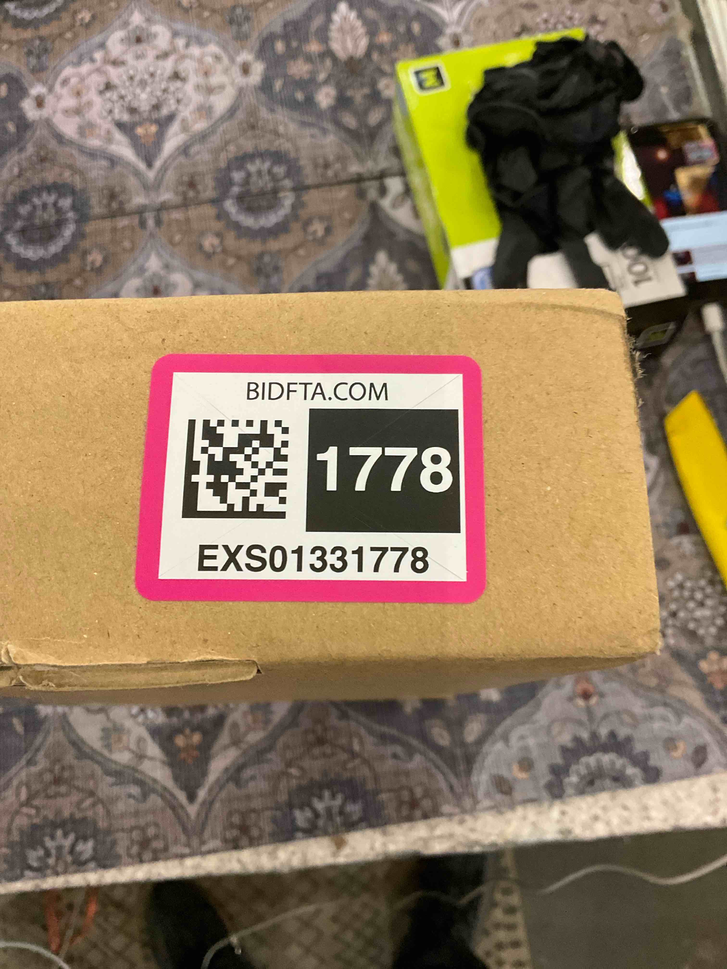 https://s3.amazonaws.com/lotting-images-prod/BargainHunt/EXS01331778_1713880170926.jpeg