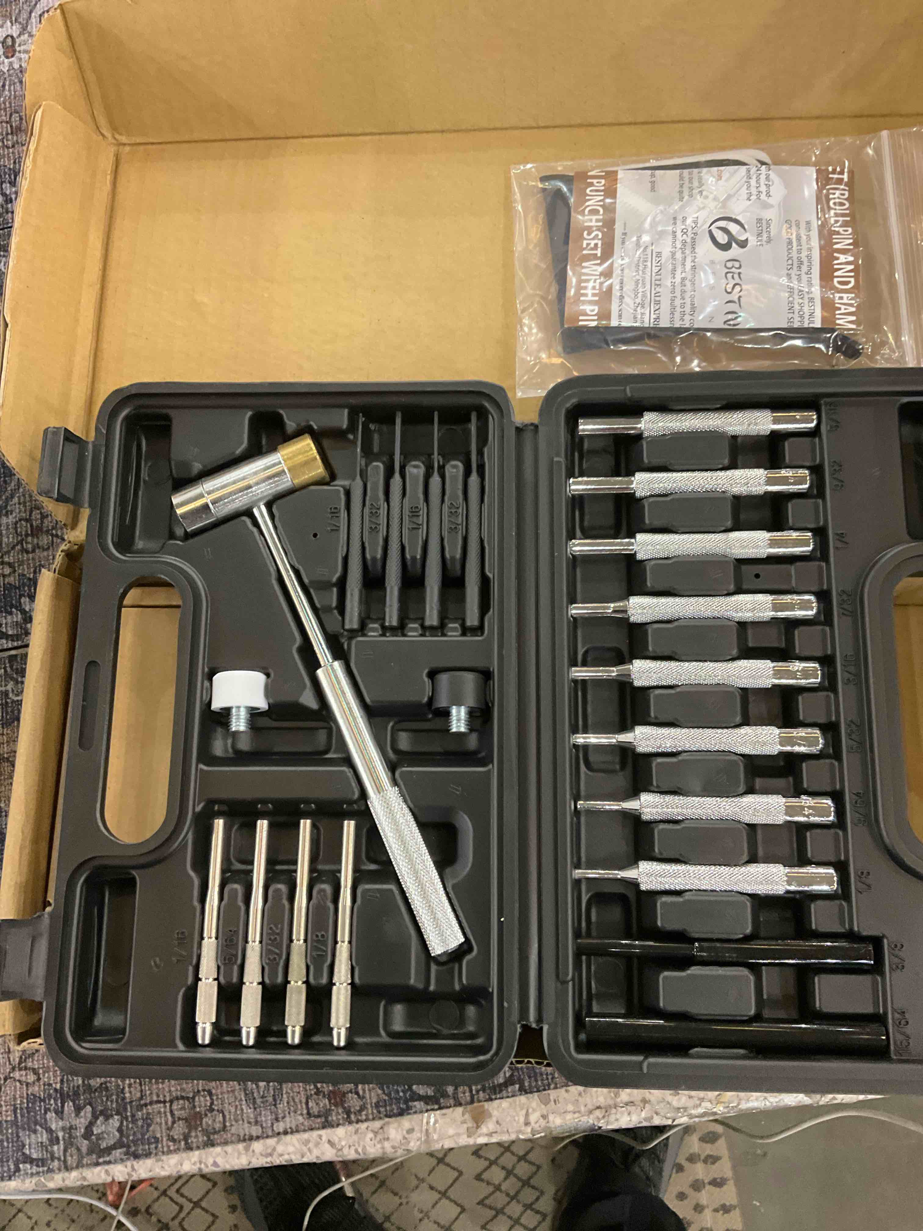 https://s3.amazonaws.com/lotting-images-prod/BargainHunt/EXS01331778_1713880204123.jpeg