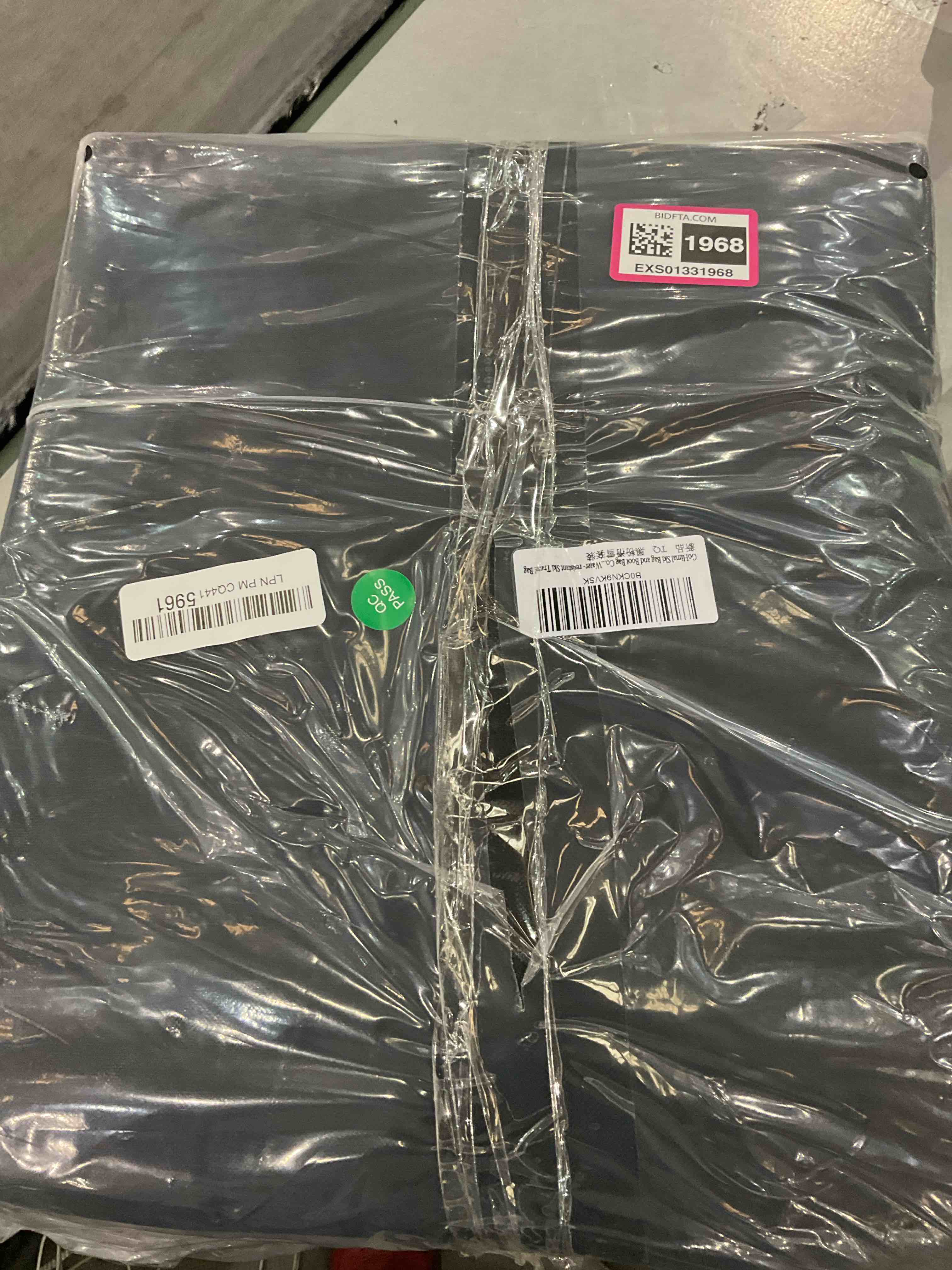https://s3.amazonaws.com/lotting-images-prod/BargainHunt/EXS01331968_1715775610932.jpeg