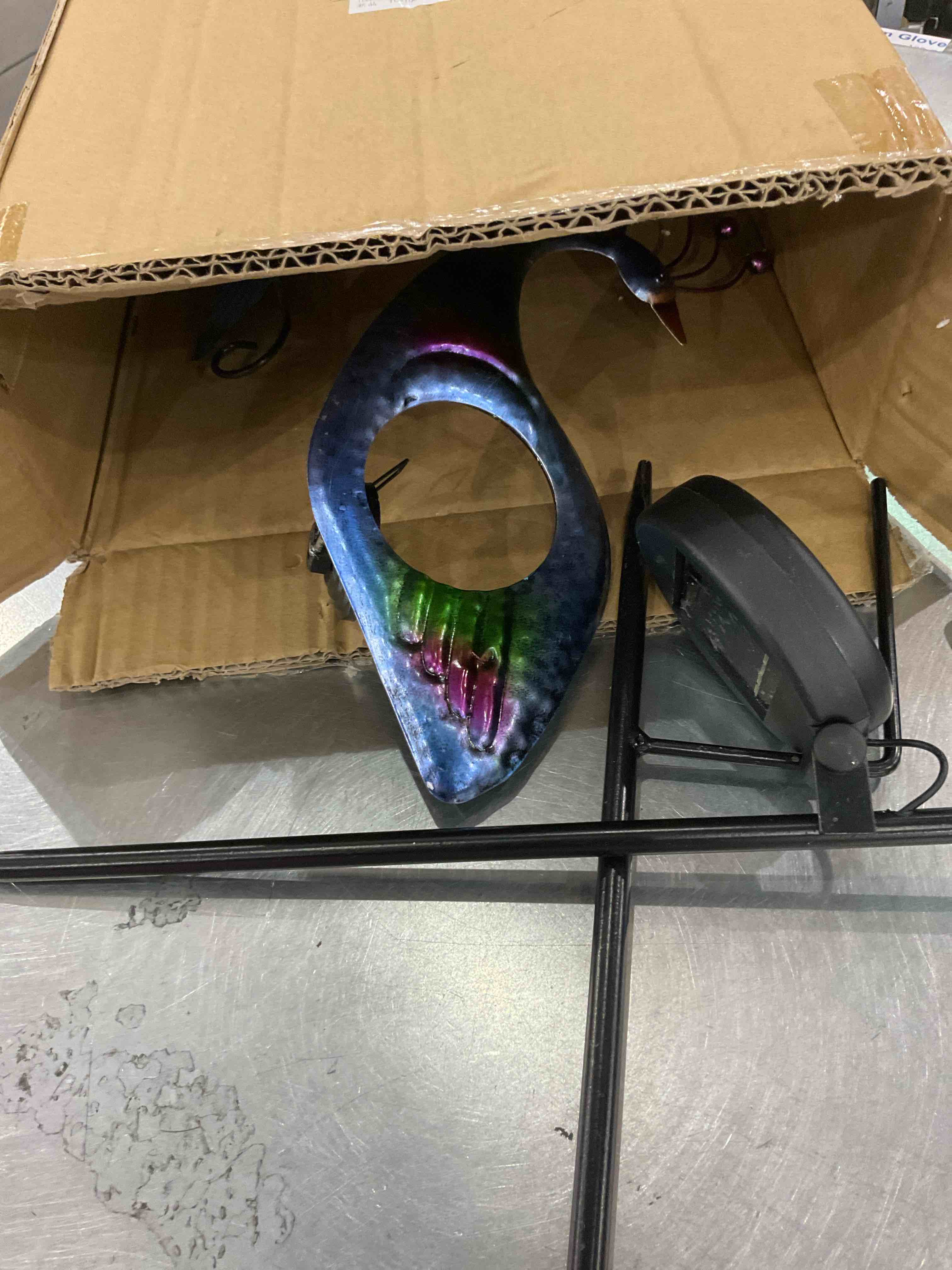 https://s3.amazonaws.com/lotting-images-prod/BargainHunt/EXS01332272_1713361832585.jpeg