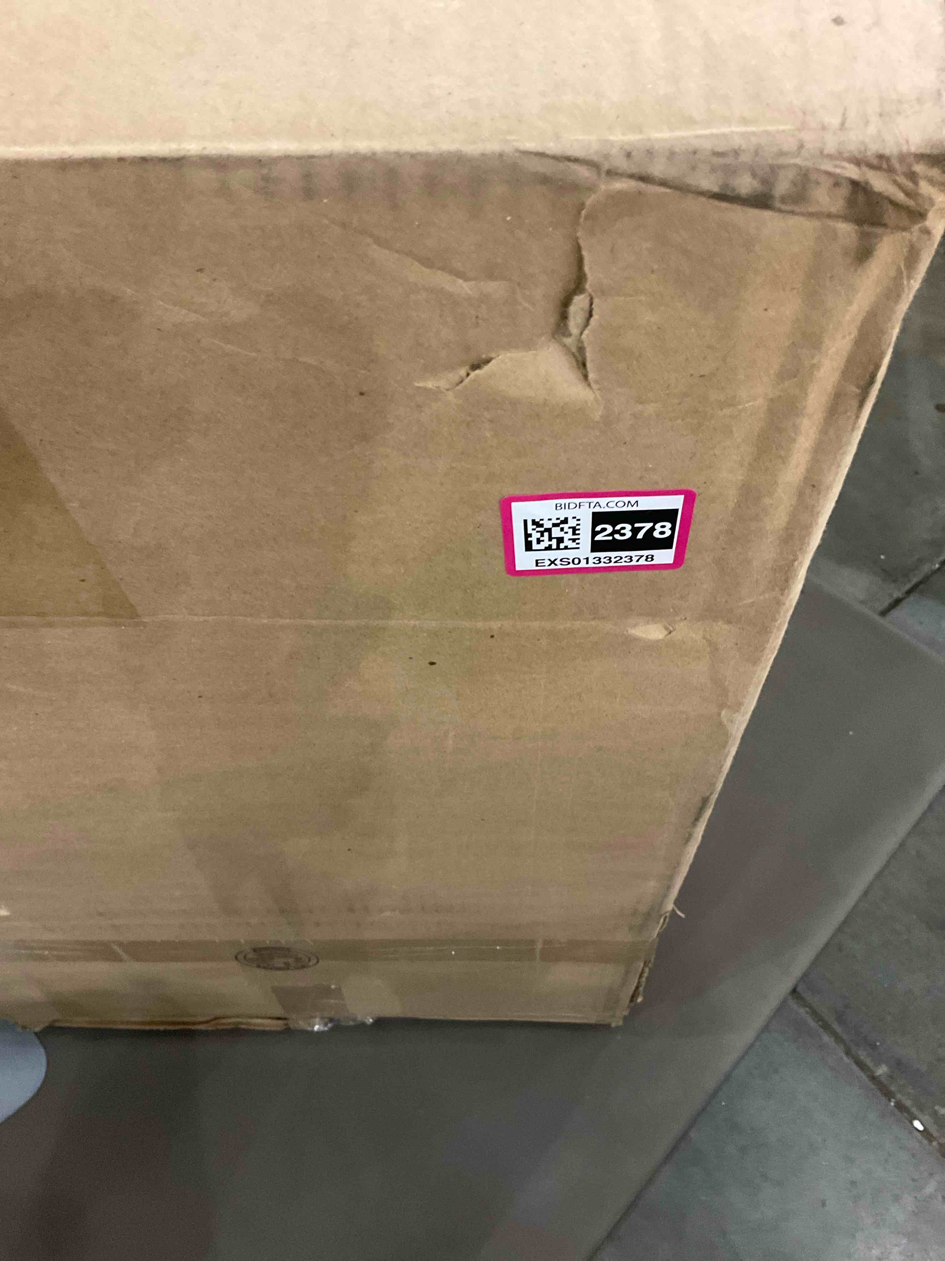 https://s3.amazonaws.com/lotting-images-prod/BargainHunt/EXS01332378_1713441047267.jpeg