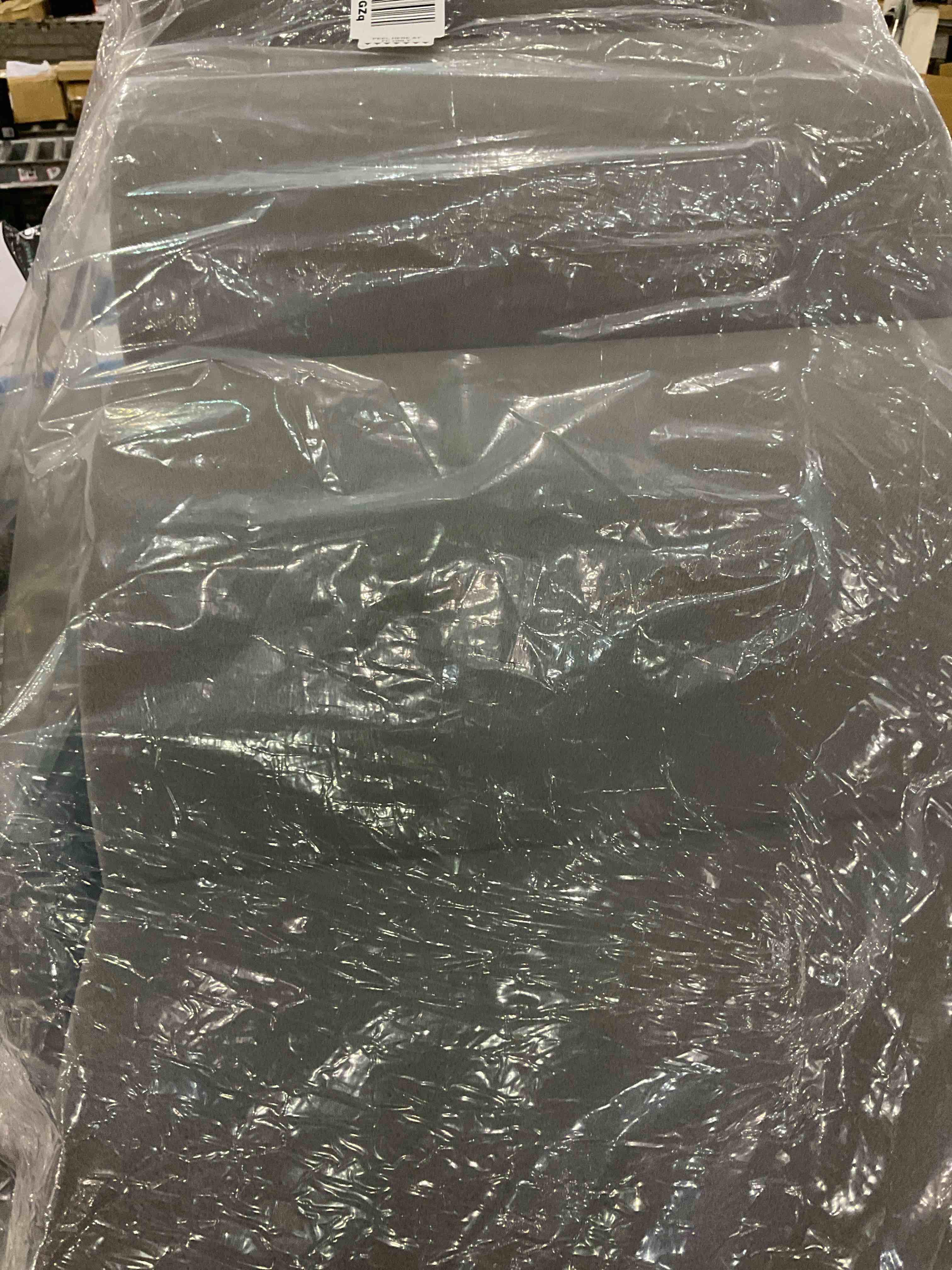 https://s3.amazonaws.com/lotting-images-prod/BargainHunt/EXS01332378_1713441066505.jpeg