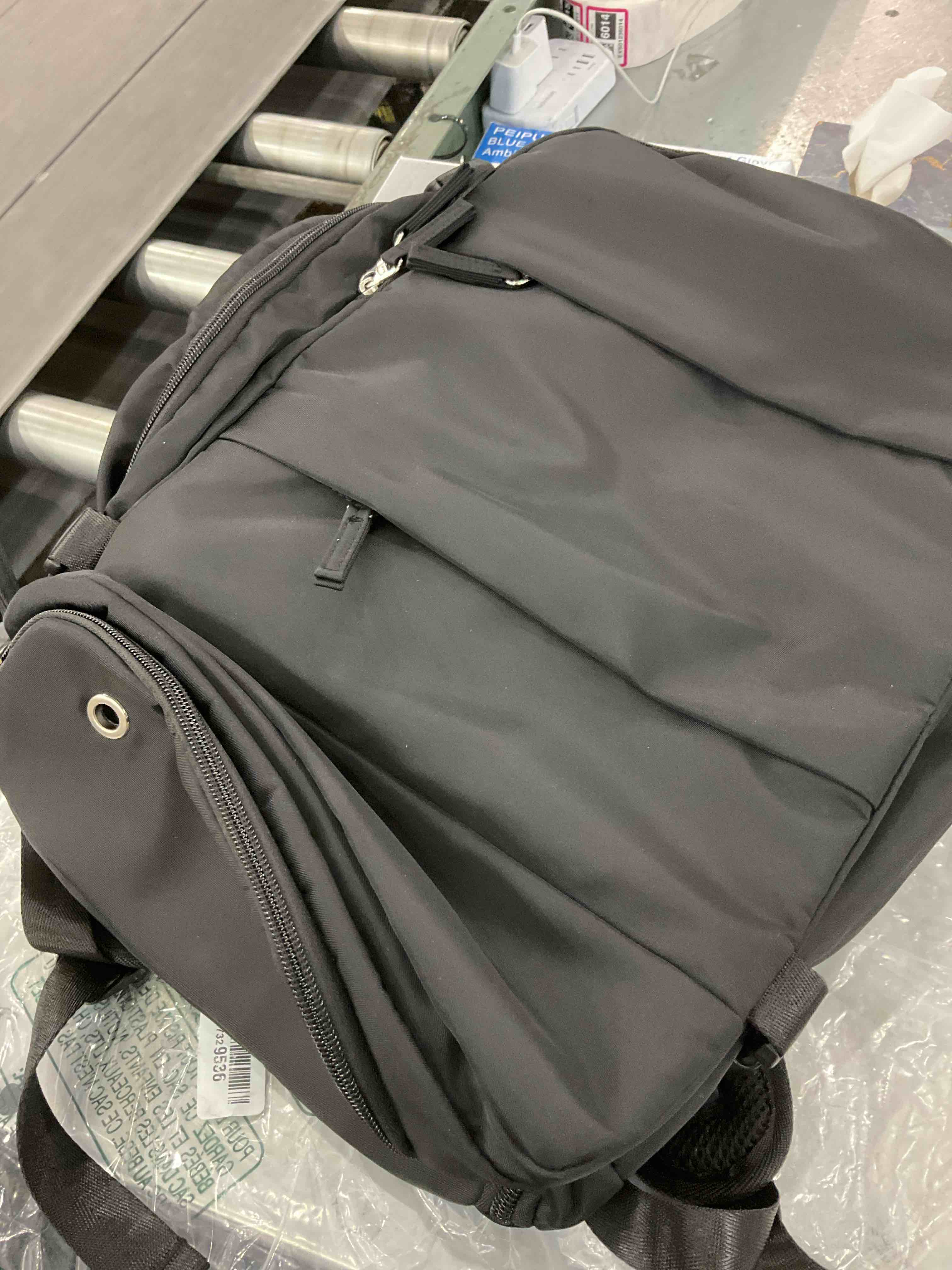https://s3.amazonaws.com/lotting-images-prod/BargainHunt/EXS01332493_1713534404263.jpeg
