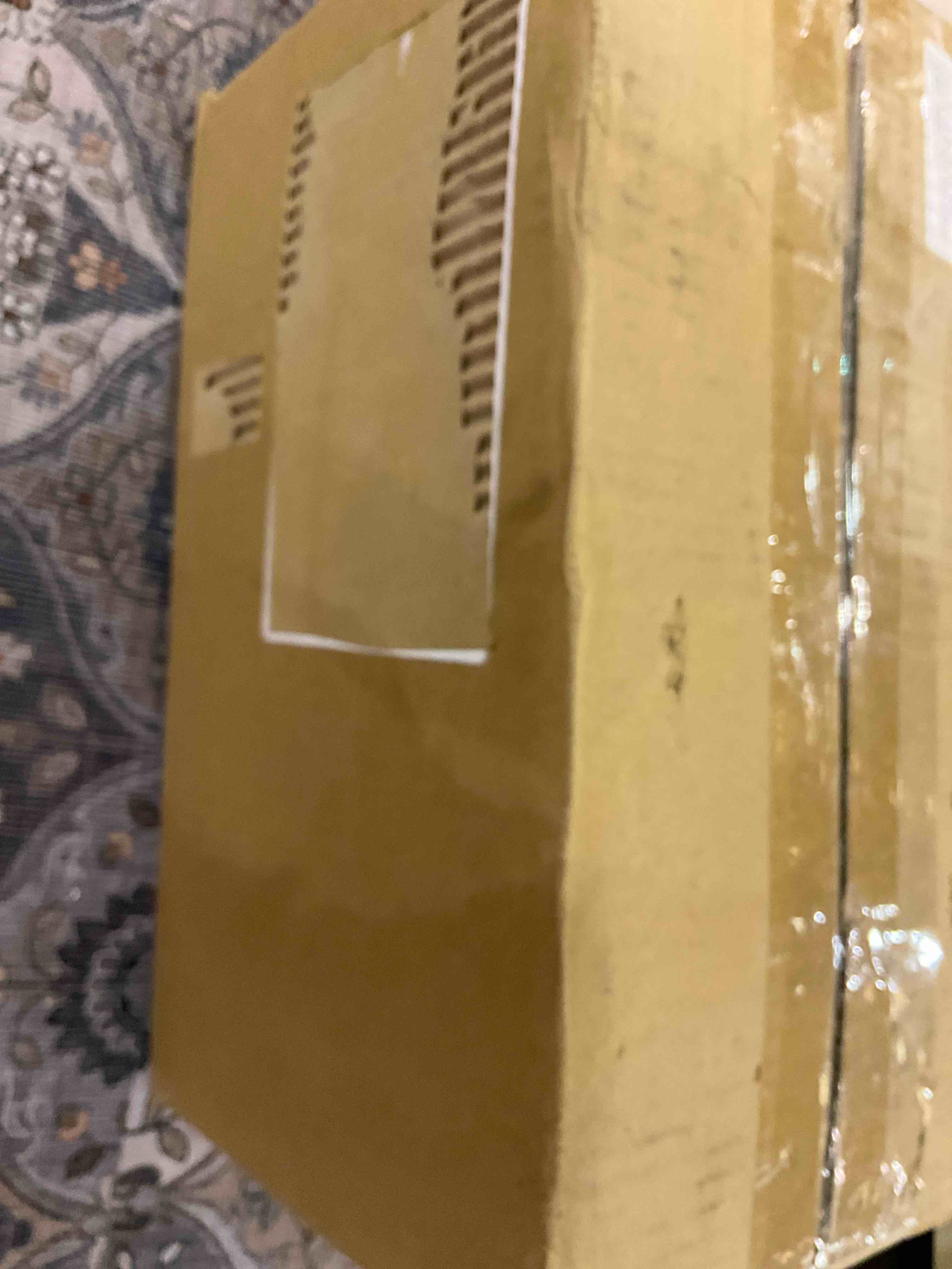https://s3.amazonaws.com/lotting-images-prod/BargainHunt/EXS01332551_1712687197075.jpeg