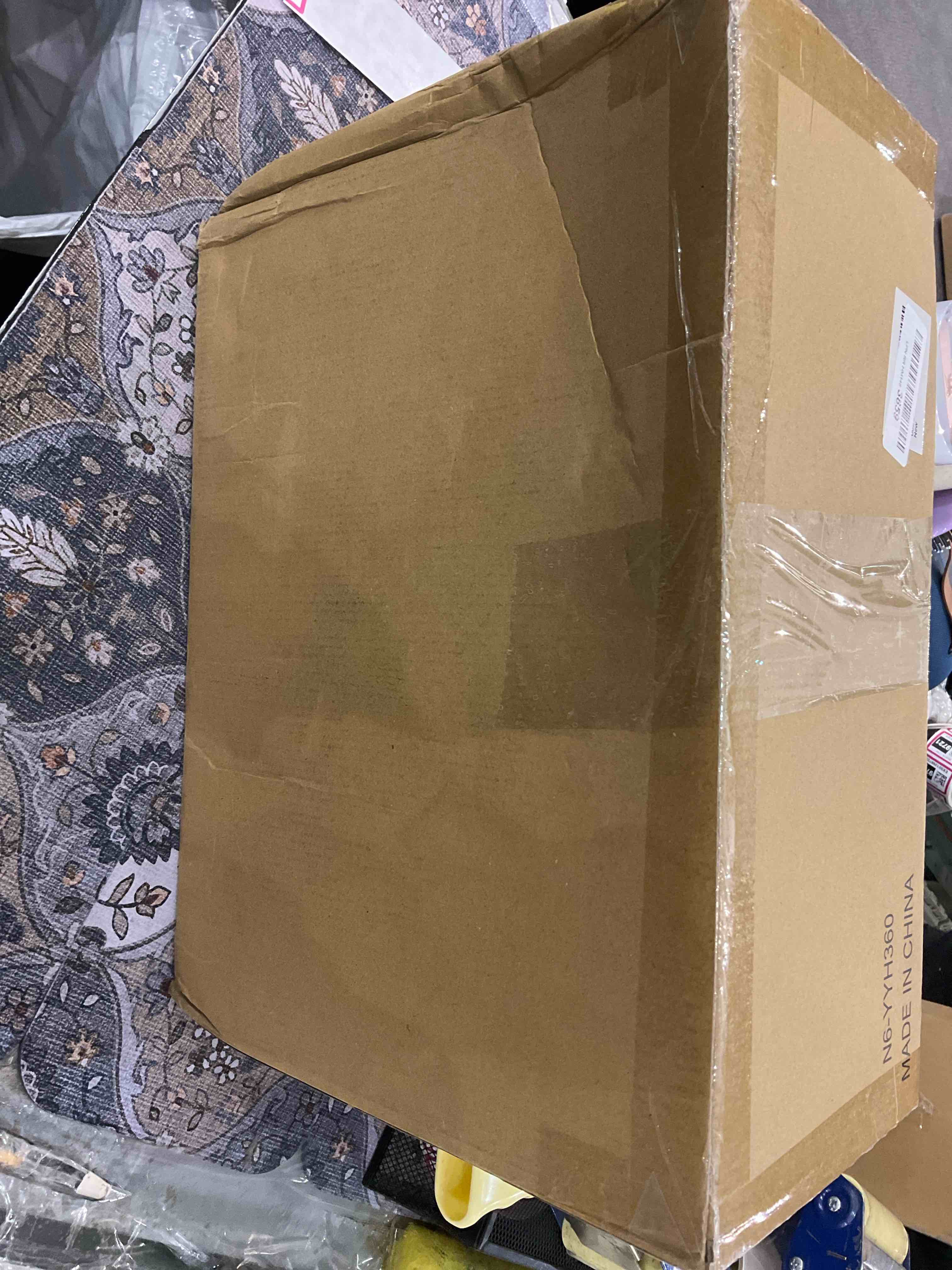 https://s3.amazonaws.com/lotting-images-prod/BargainHunt/EXS01332604_1712748889468.jpeg