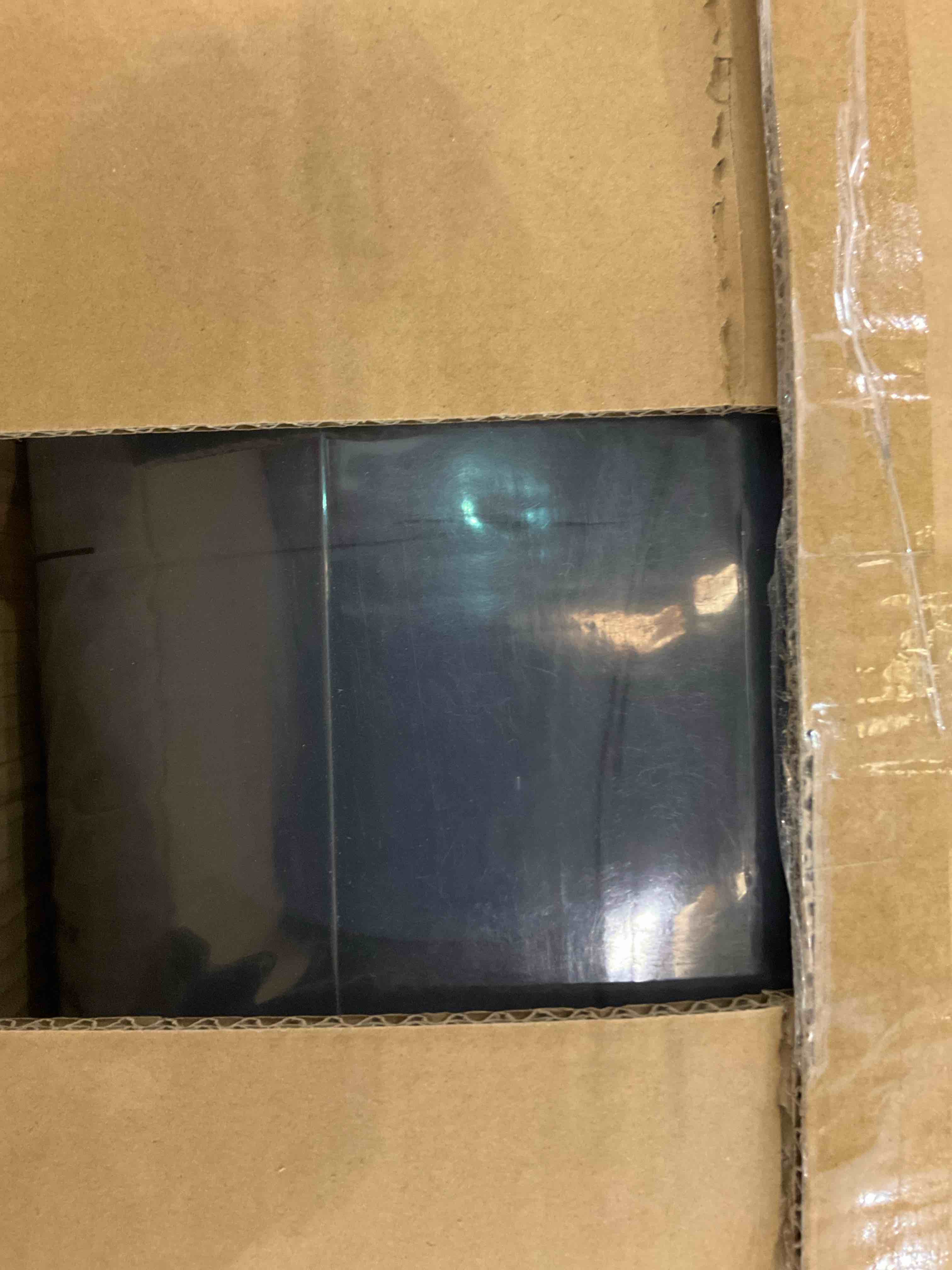 https://s3.amazonaws.com/lotting-images-prod/BargainHunt/EXS01332680_1712760543941.jpeg