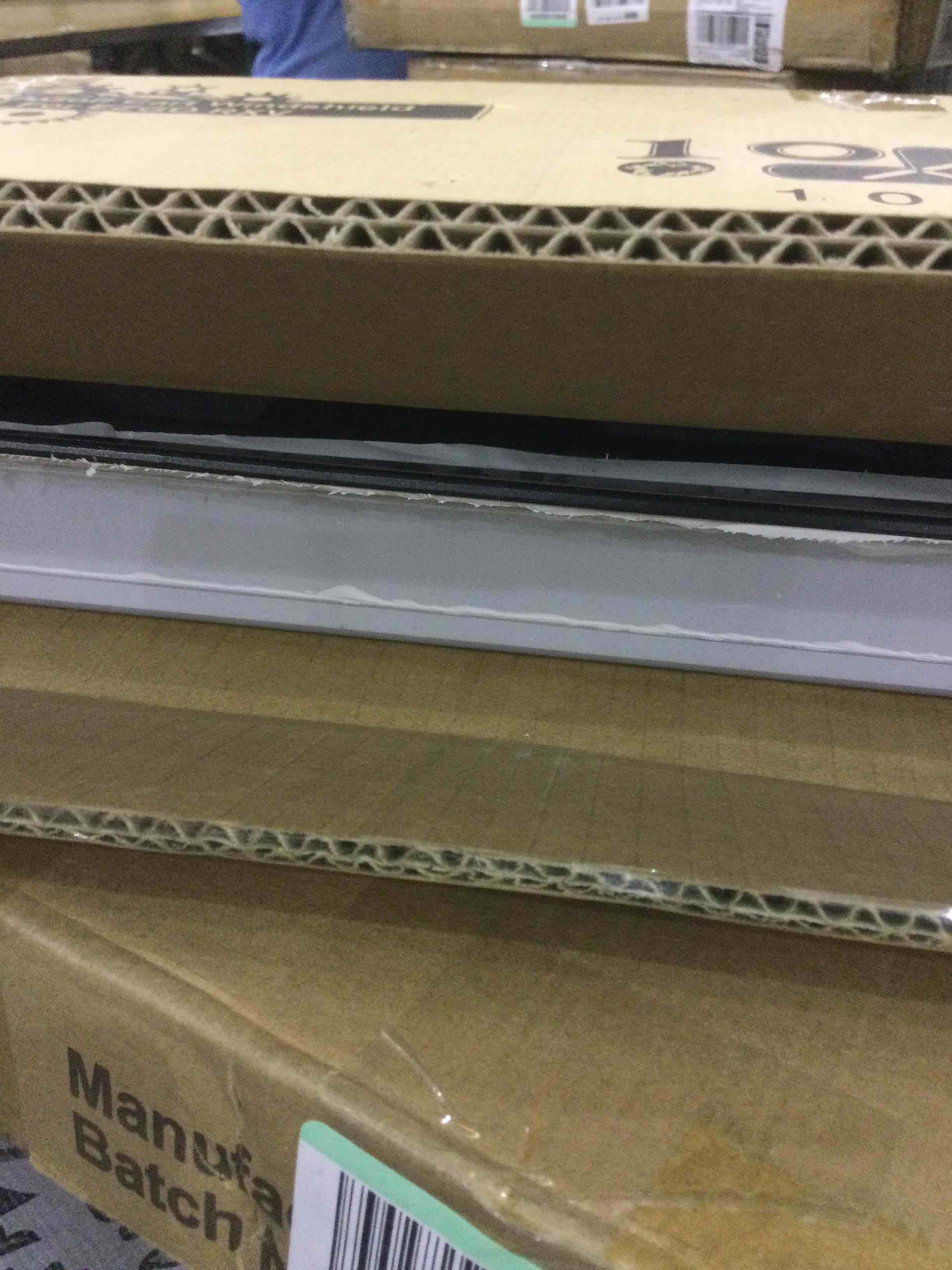 https://s3.amazonaws.com/lotting-images-prod/BargainHunt/EXS01332877_1713275695154.jpeg