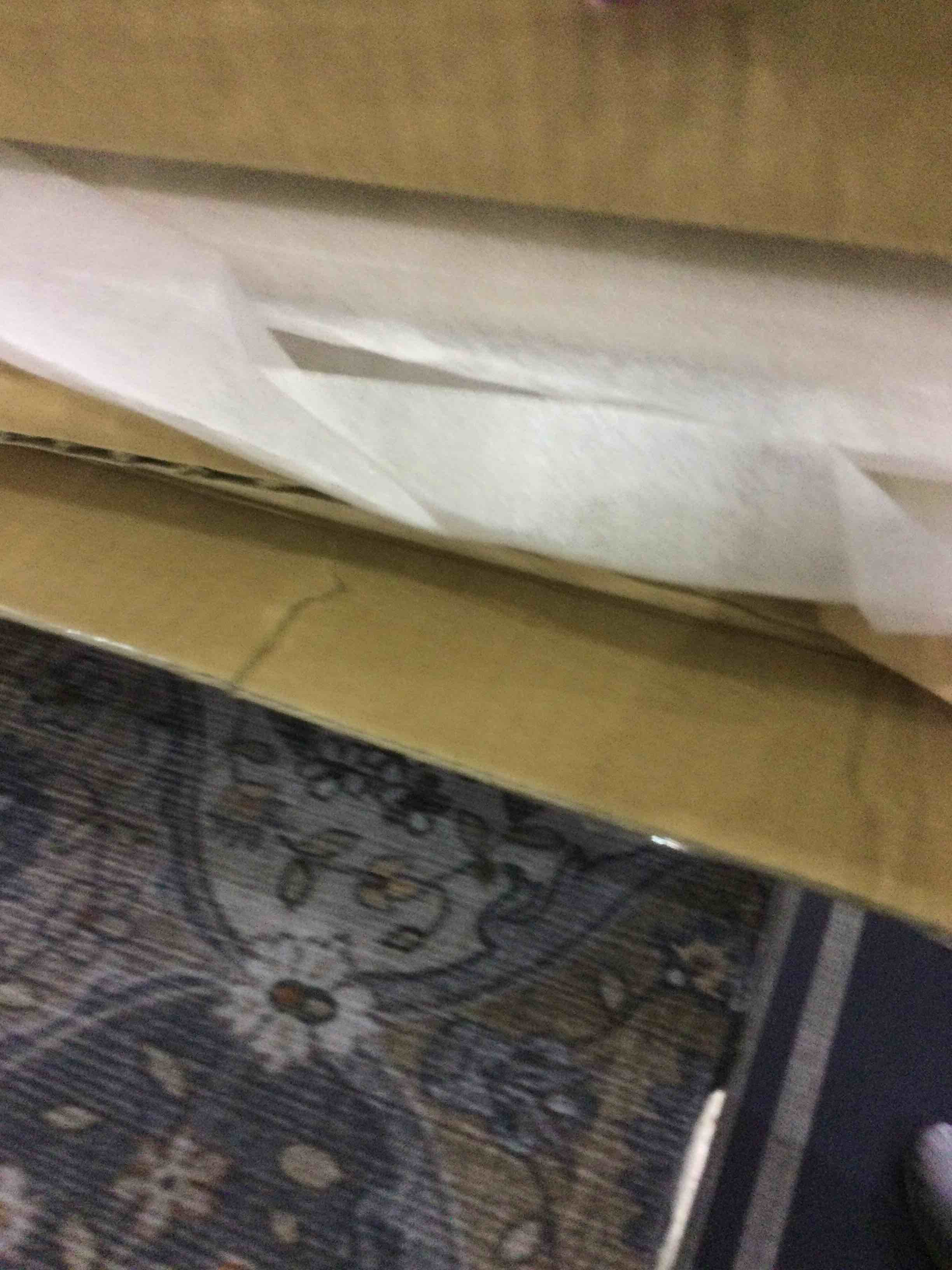 https://s3.amazonaws.com/lotting-images-prod/BargainHunt/EXS01332878_1713275809200.jpeg