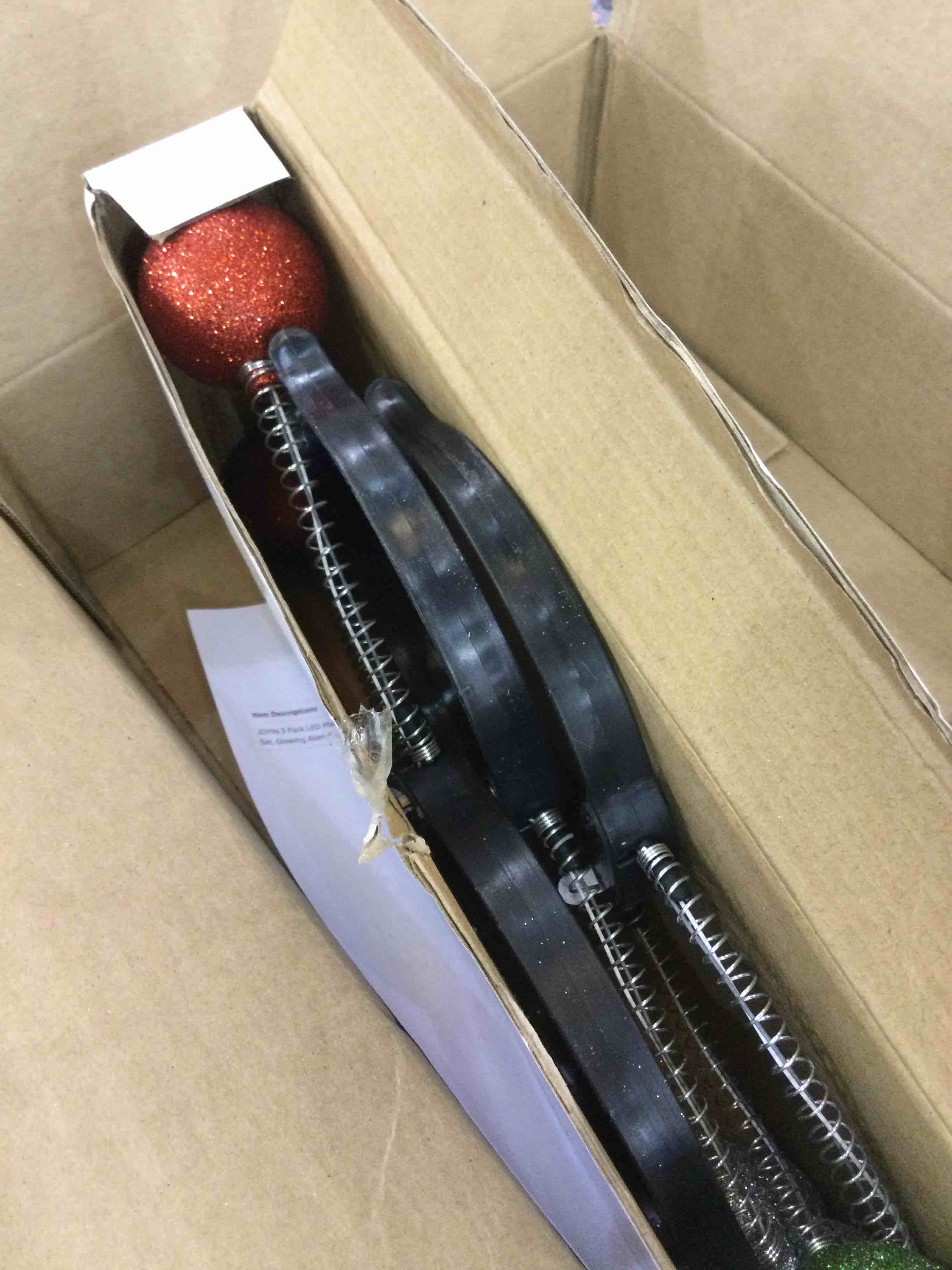 https://s3.amazonaws.com/lotting-images-prod/BargainHunt/EXS01332958_1713289921932.jpeg