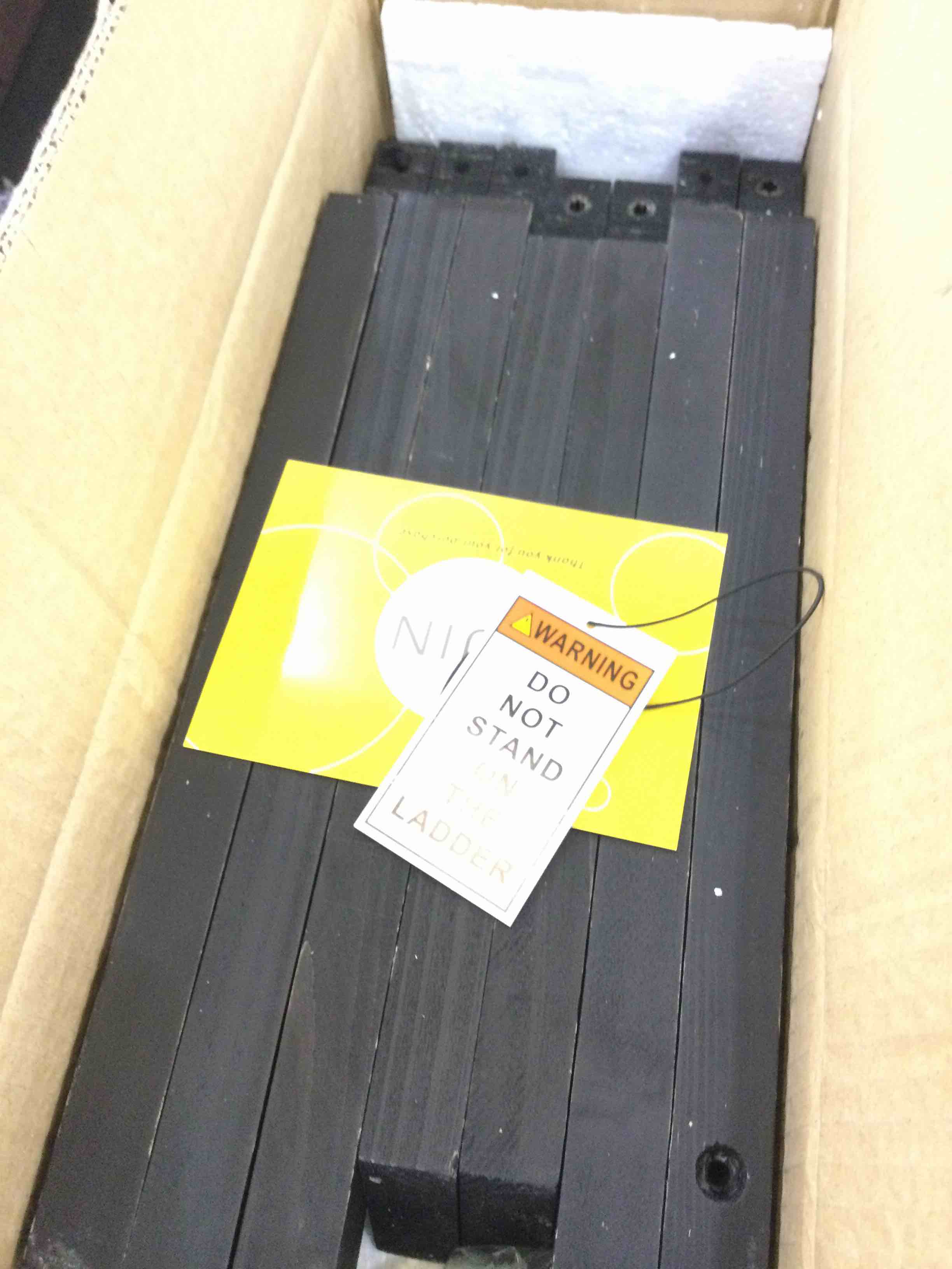 https://s3.amazonaws.com/lotting-images-prod/BargainHunt/EXS01332971_1713292401679.jpeg