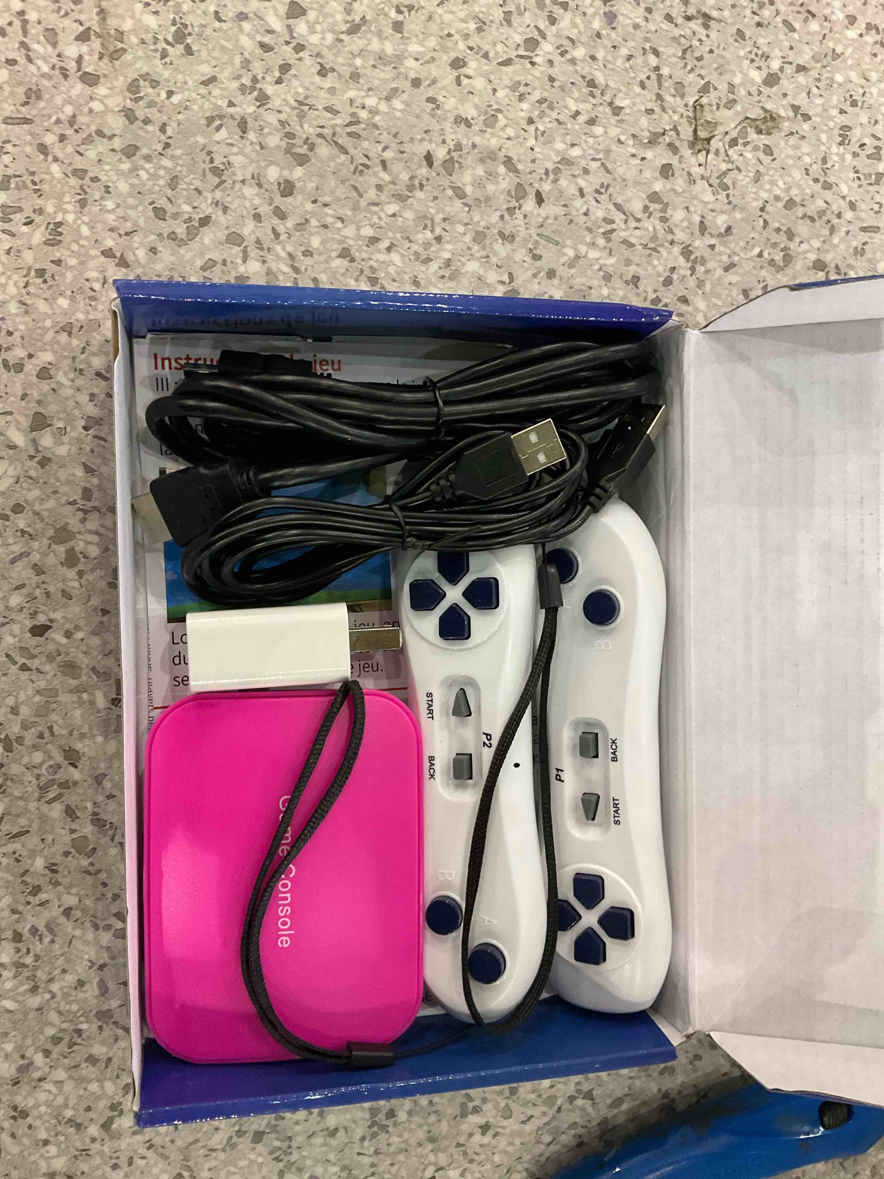 https://s3.amazonaws.com/lotting-images-prod/BargainHunt/EXS01333193_1713957294977.jpeg