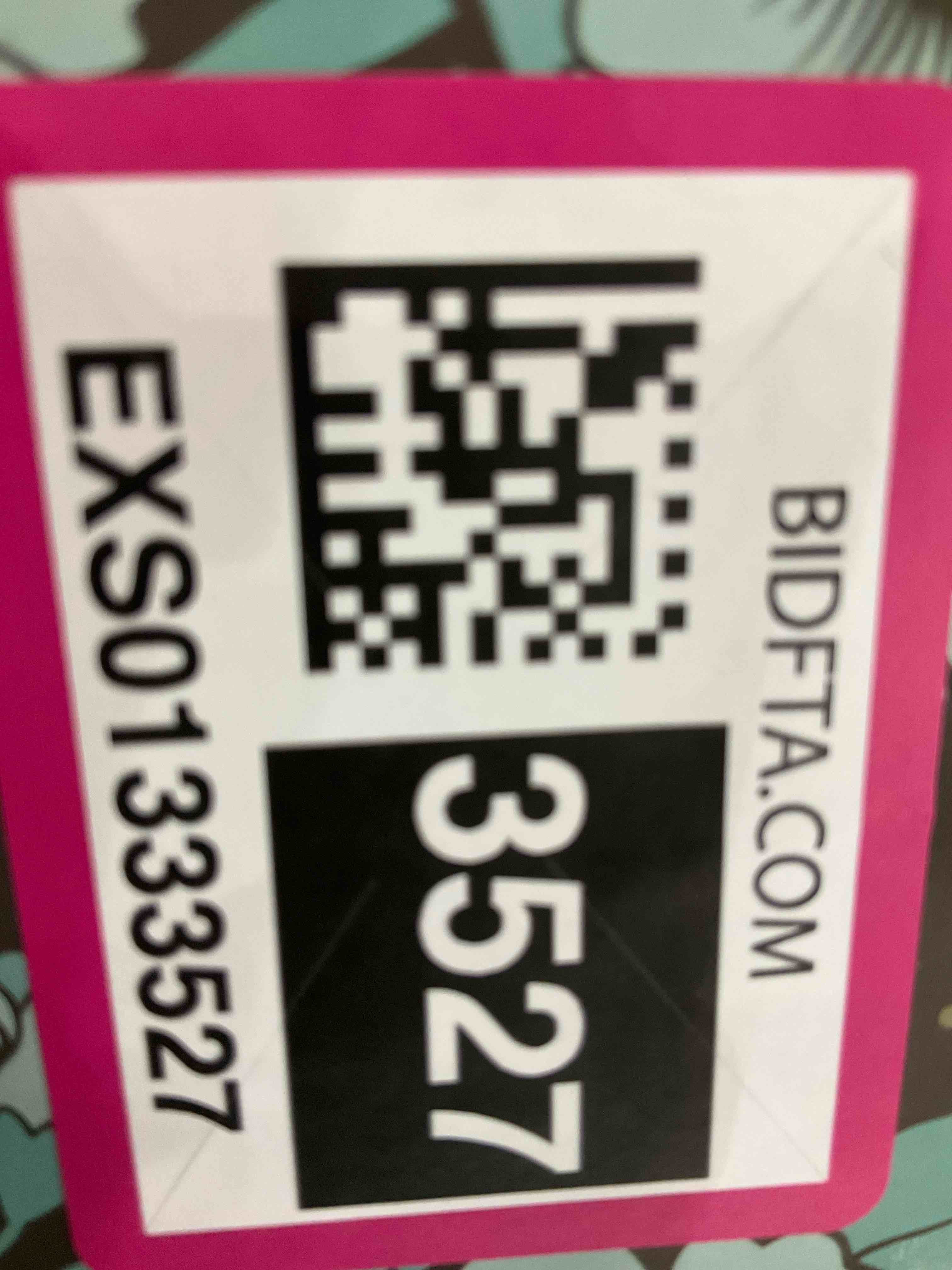 https://s3.amazonaws.com/lotting-images-prod/BargainHunt/EXS01333527_1712759437904.jpeg