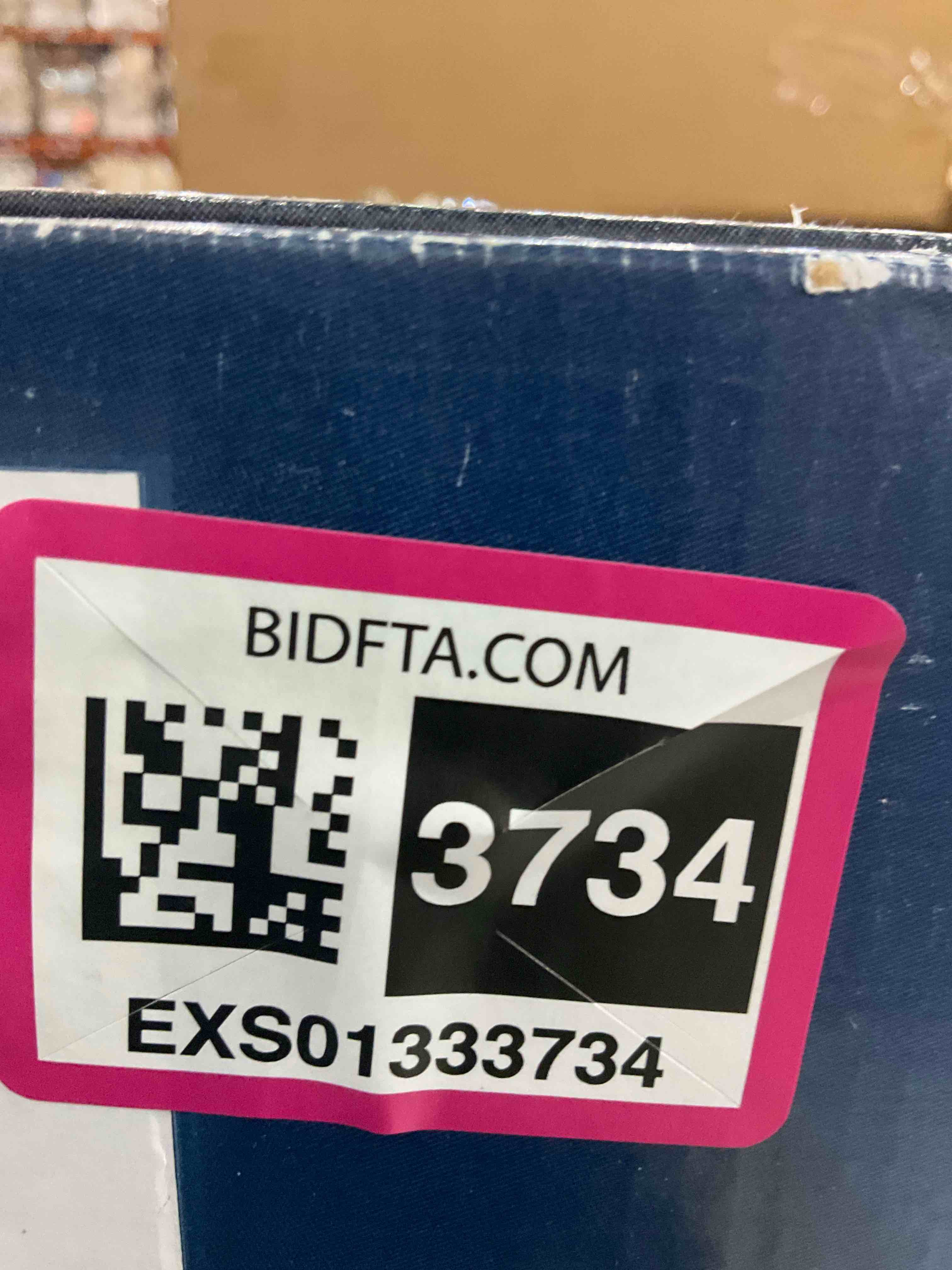 https://s3.amazonaws.com/lotting-images-prod/BargainHunt/EXS01333734_1713189544187.jpeg