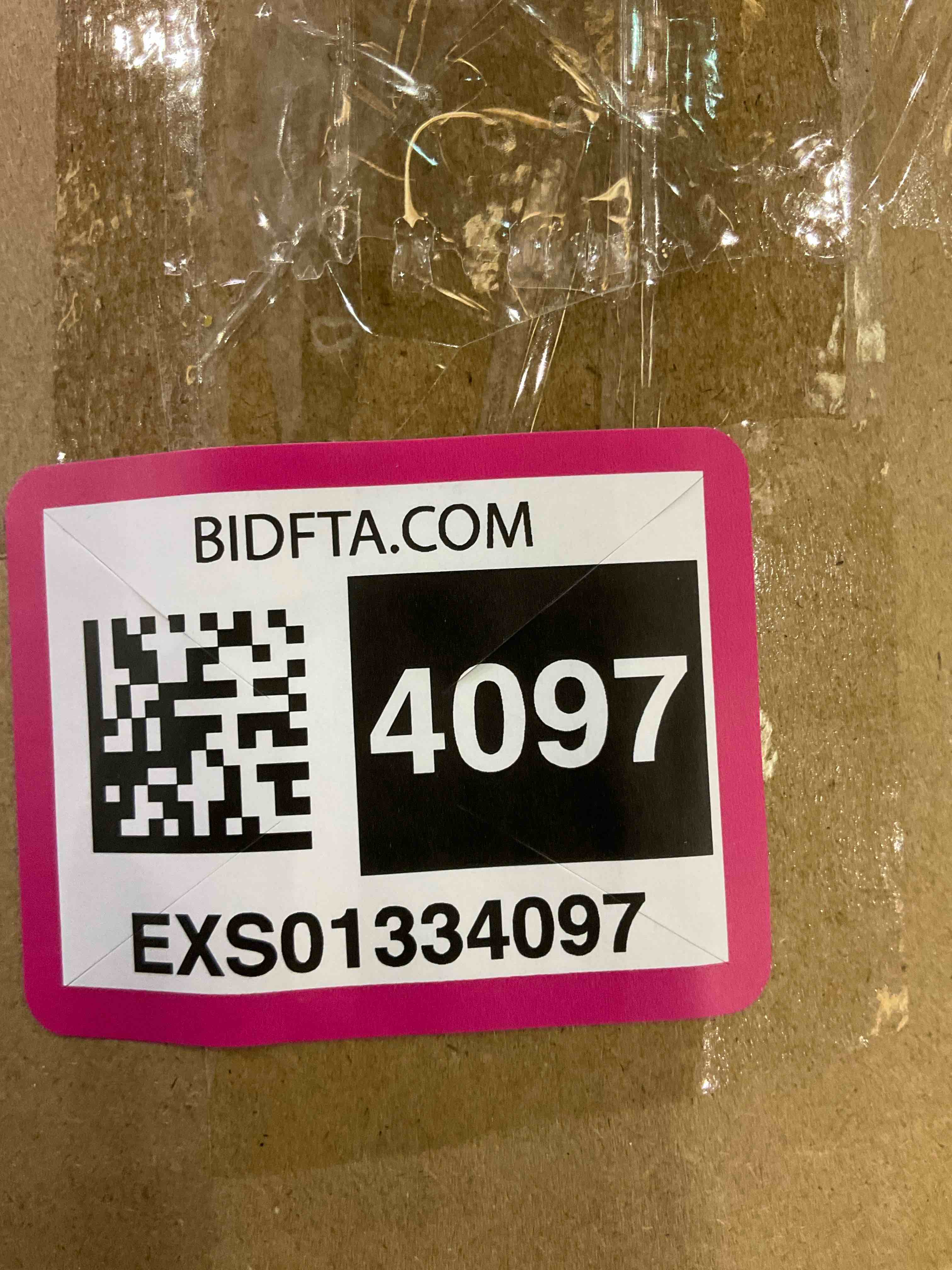 https://s3.amazonaws.com/lotting-images-prod/BargainHunt/EXS01334097_1712758957667.jpeg
