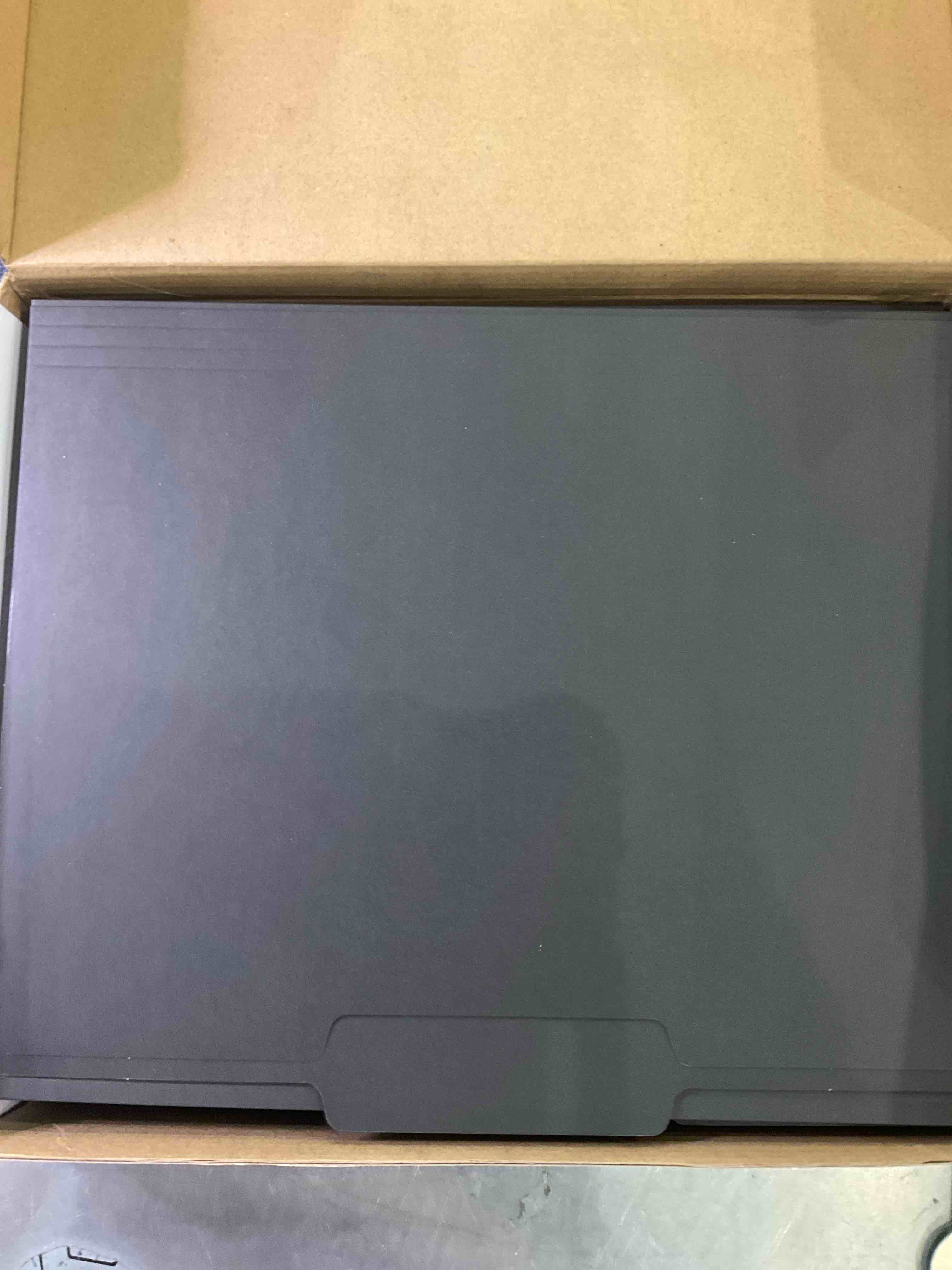 https://s3.amazonaws.com/lotting-images-prod/BargainHunt/EXS01334113_1712762095220.jpeg
