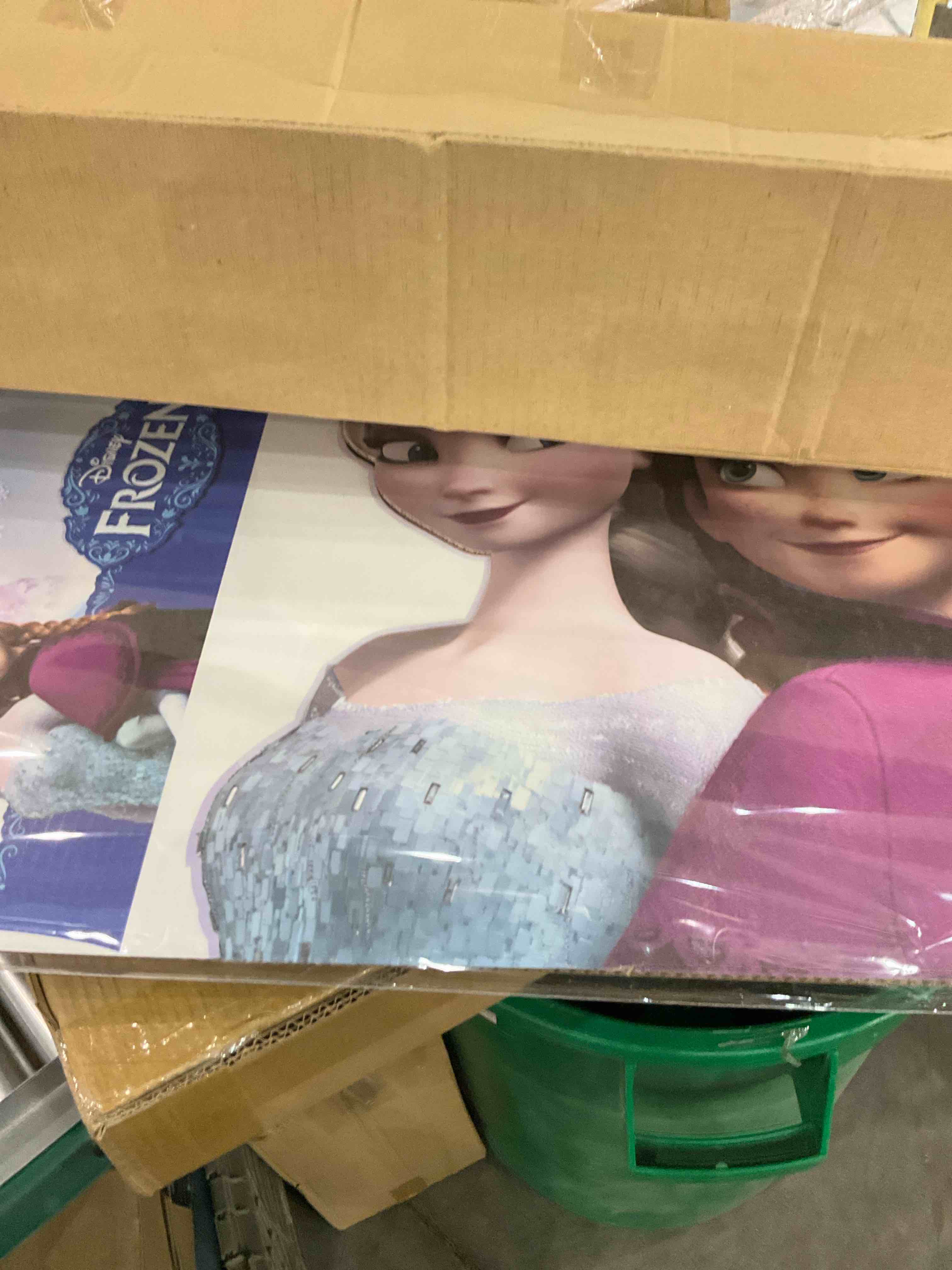 https://s3.amazonaws.com/lotting-images-prod/BargainHunt/EXS01334283_1713270730132.jpeg