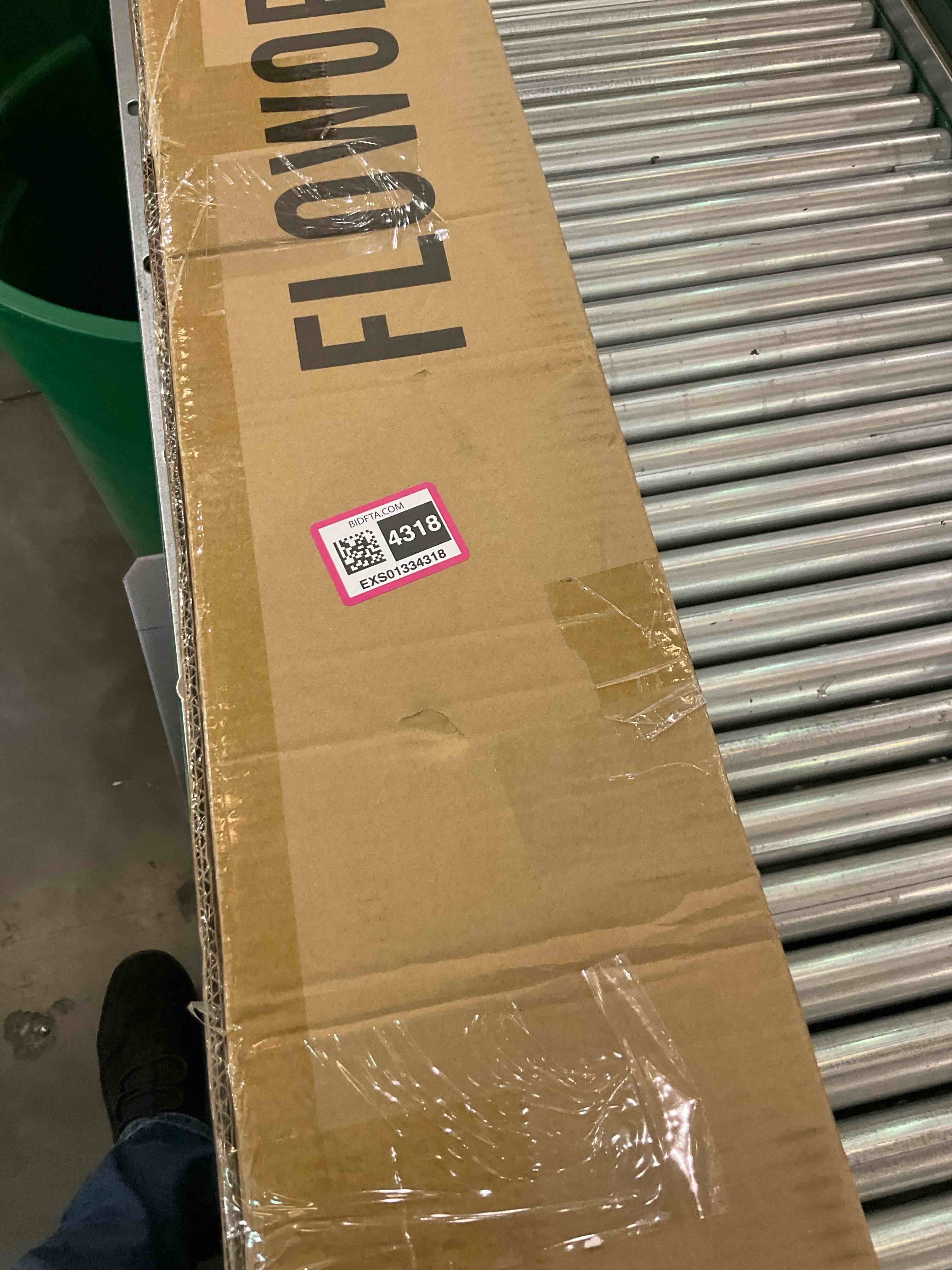 https://s3.amazonaws.com/lotting-images-prod/BargainHunt/EXS01334318_1713278531033.jpeg