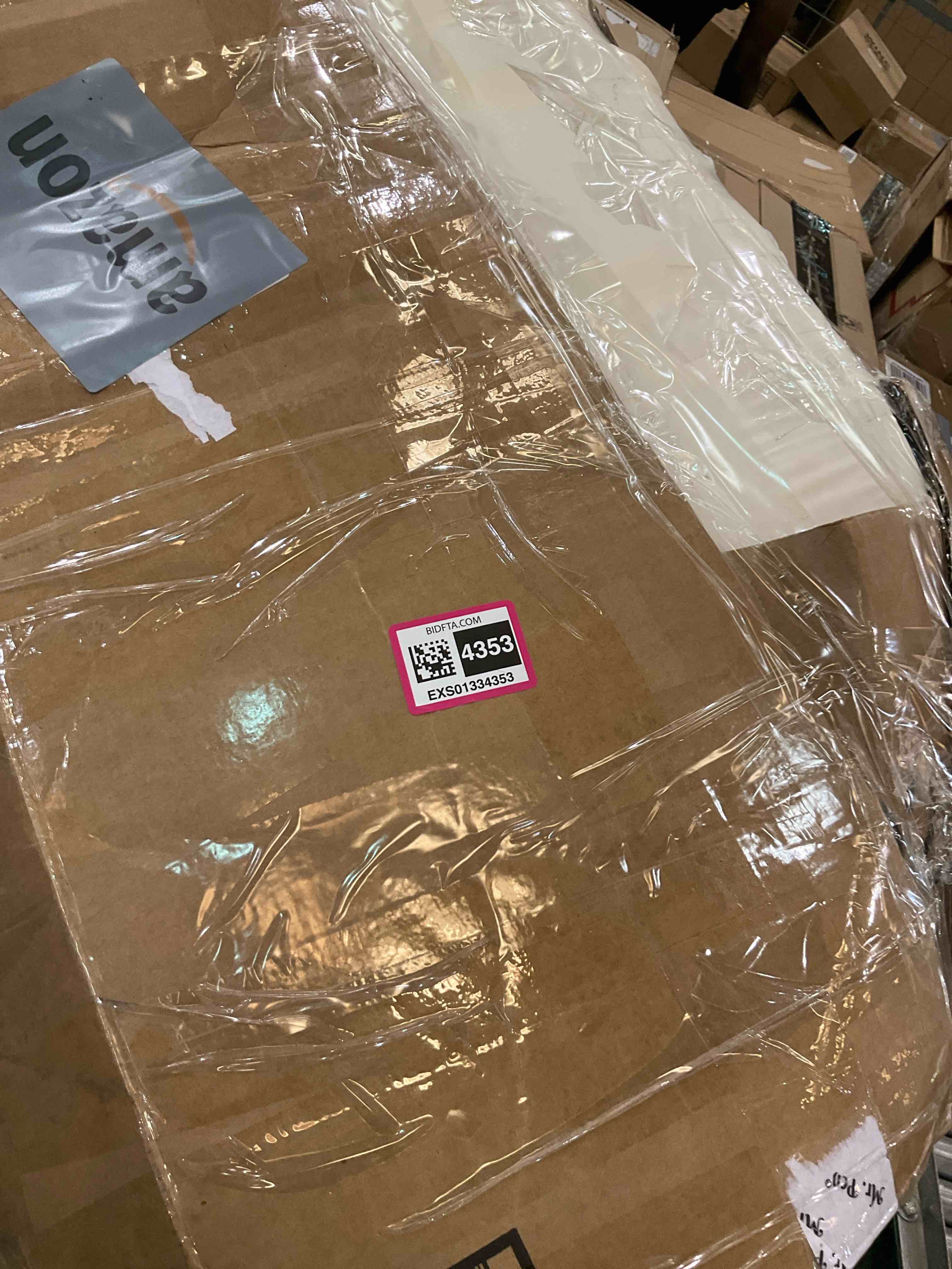 https://s3.amazonaws.com/lotting-images-prod/BargainHunt/EXS01334353_1713288195273.jpeg