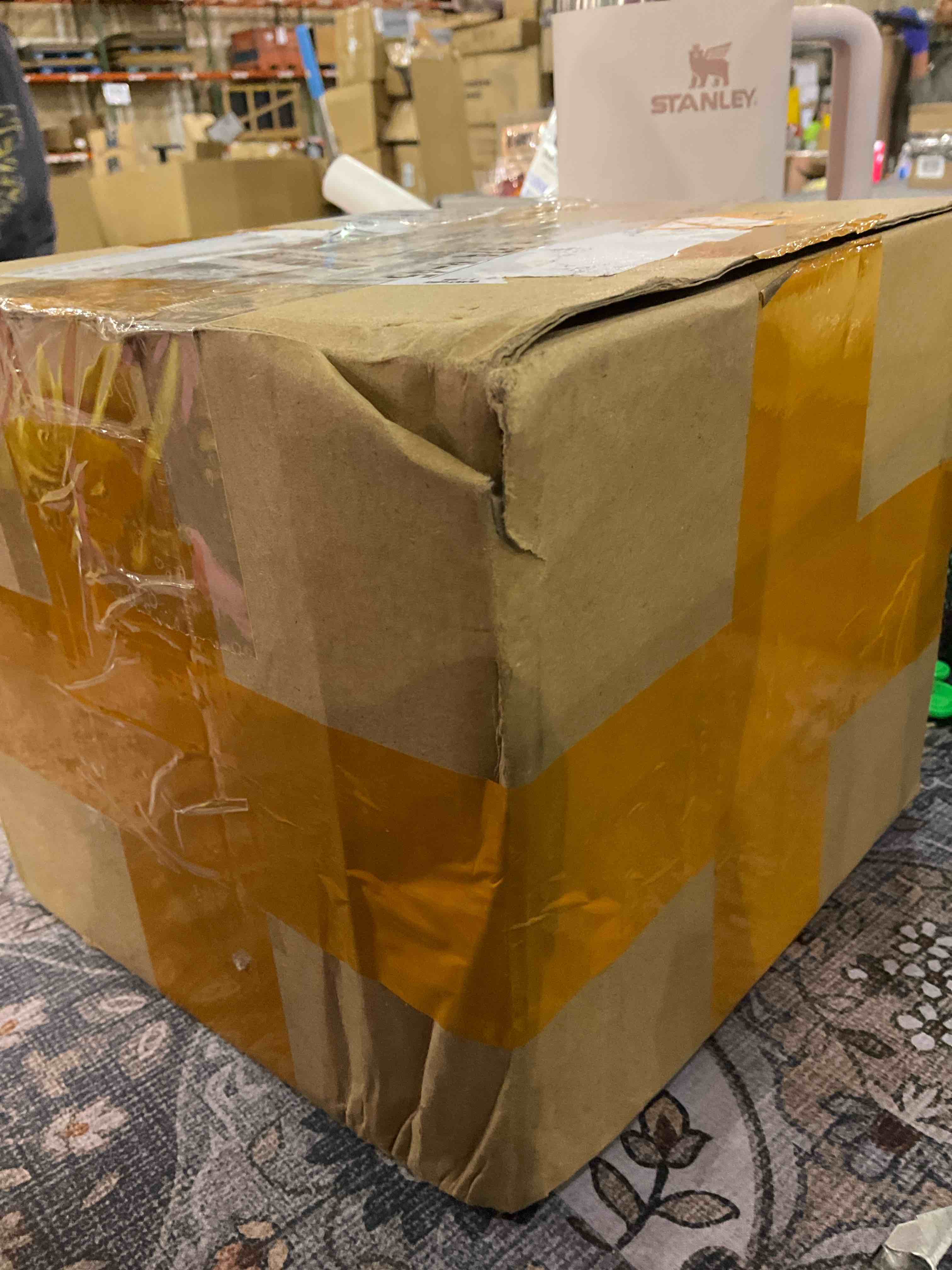 https://s3.amazonaws.com/lotting-images-prod/BargainHunt/EXS01334659_1712670228494.jpeg