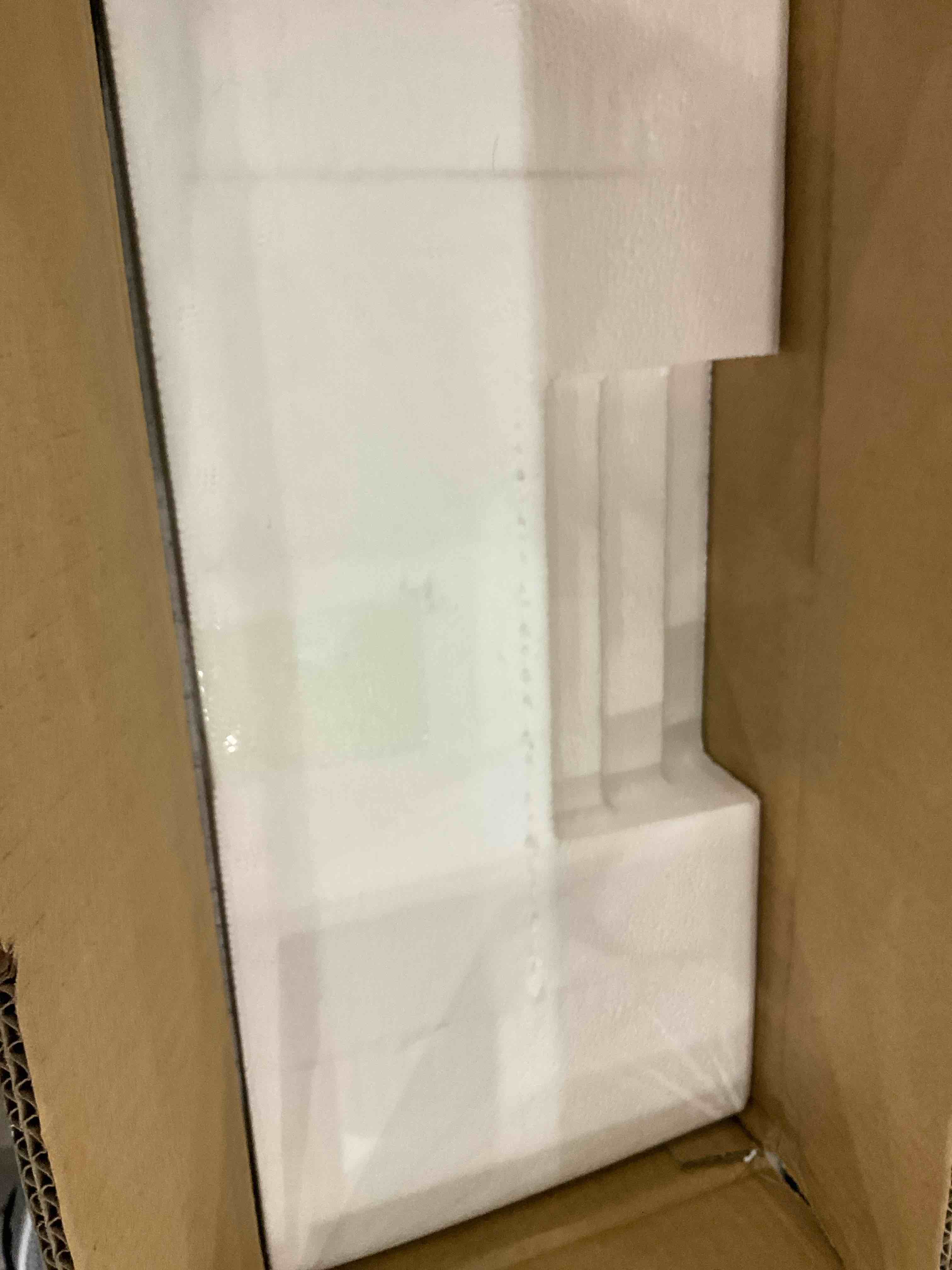 https://s3.amazonaws.com/lotting-images-prod/BargainHunt/EXS01334669_1712671238631.jpeg