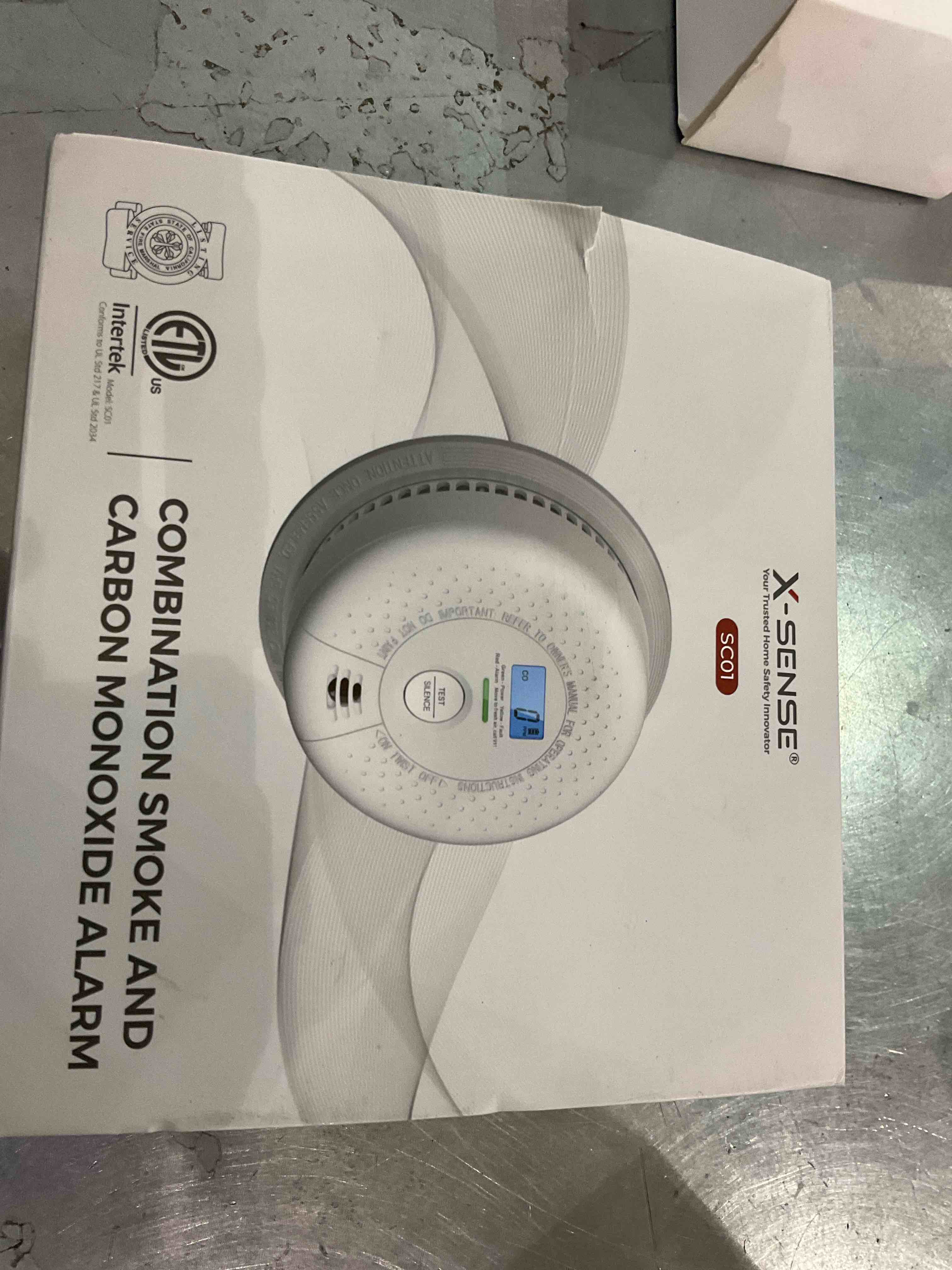https://s3.amazonaws.com/lotting-images-prod/BargainHunt/EXS01335303_1713270561208.jpeg