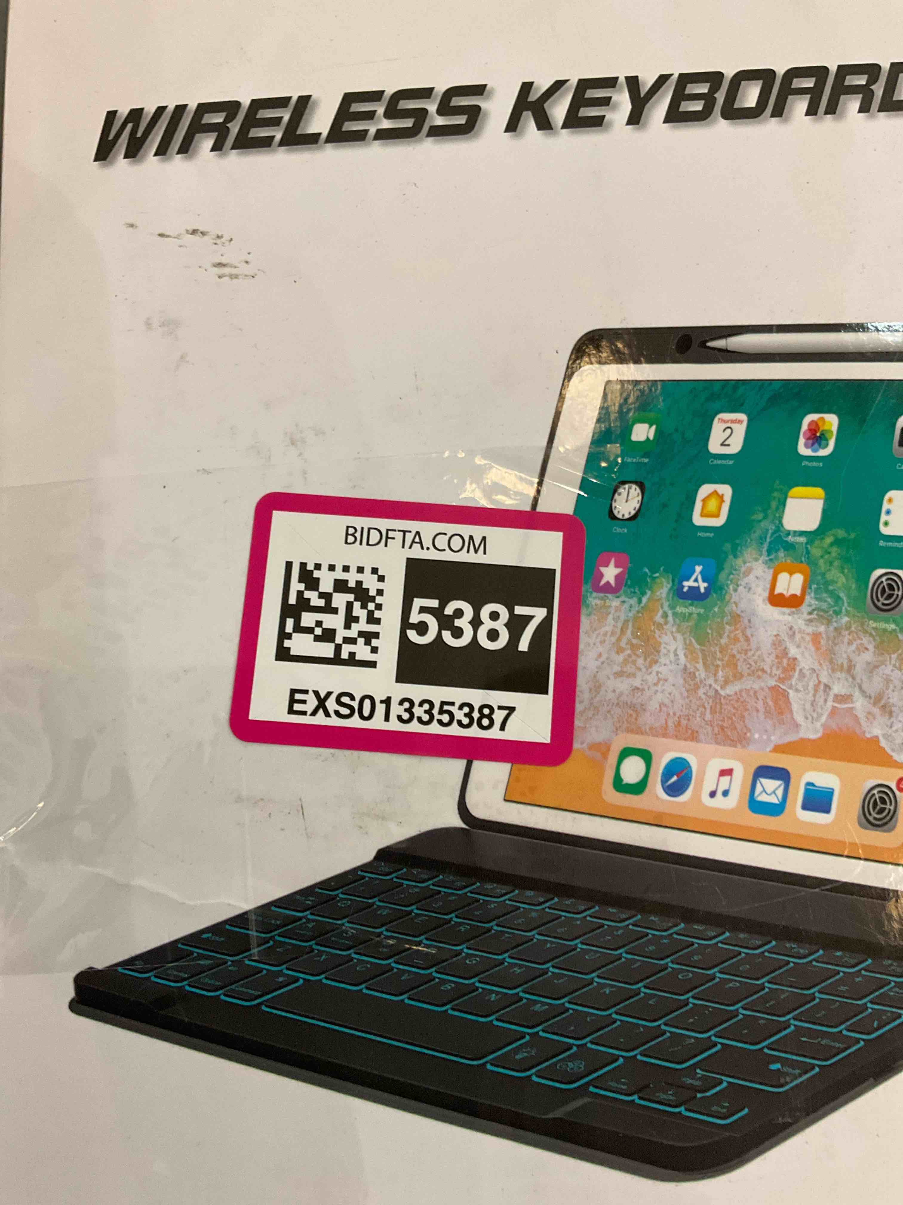 https://s3.amazonaws.com/lotting-images-prod/BargainHunt/EXS01335387_1713294808168.jpeg