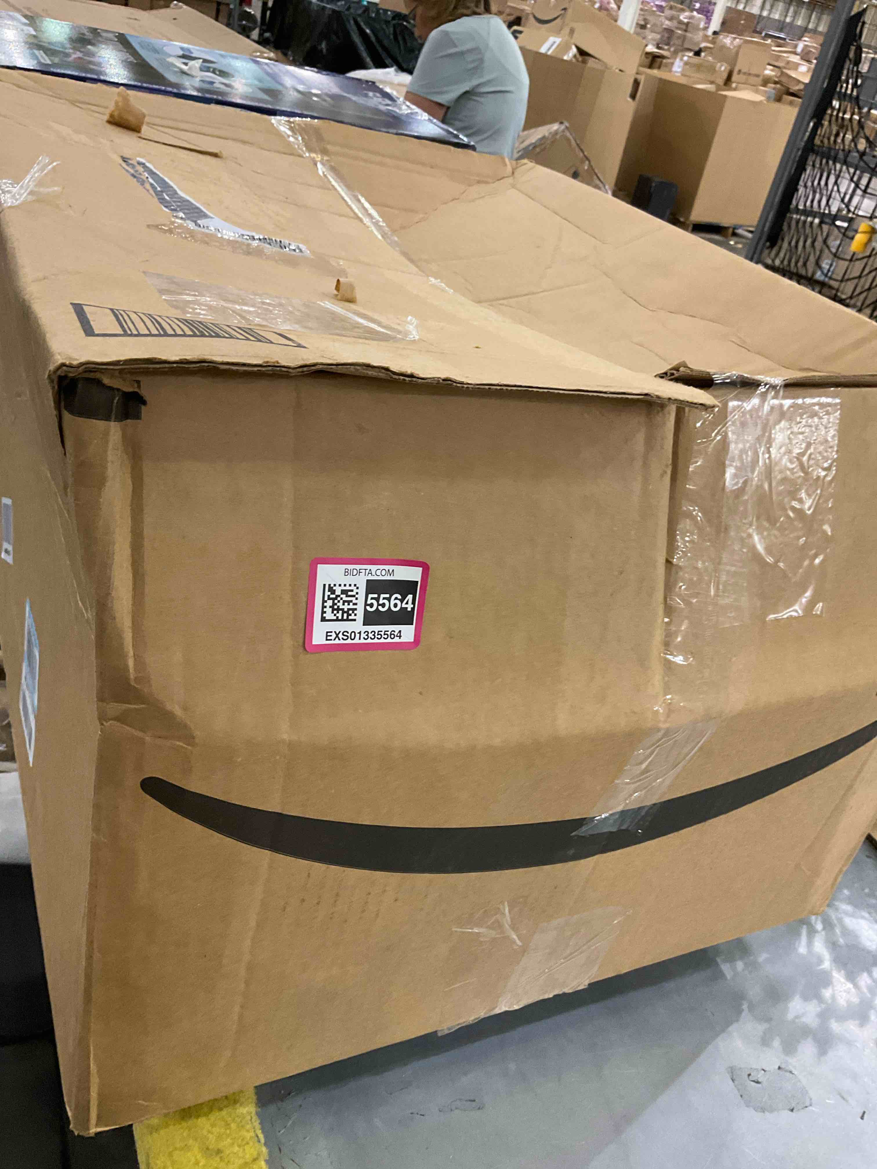 https://s3.amazonaws.com/lotting-images-prod/BargainHunt/EXS01335564_1720453436235.jpeg