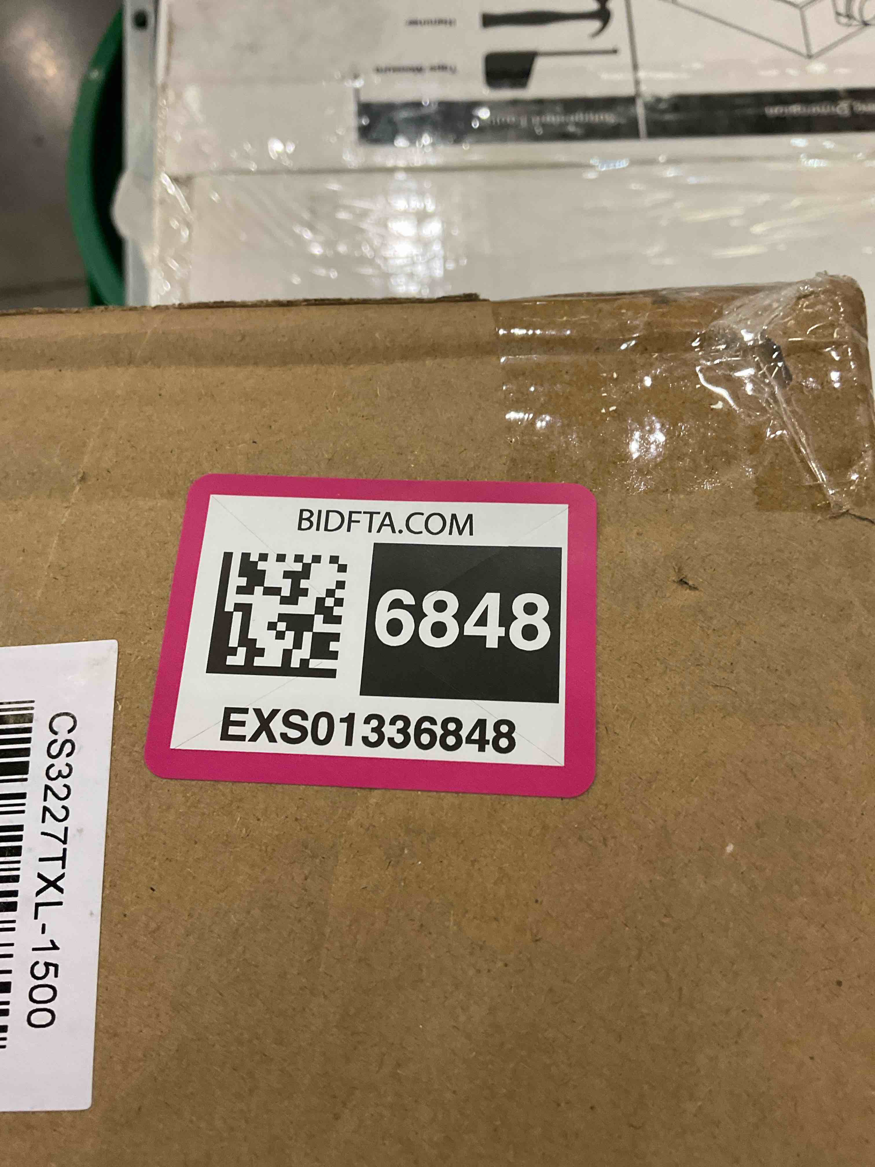https://s3.amazonaws.com/lotting-images-prod/BargainHunt/EXS01336848_1712759947512.jpeg
