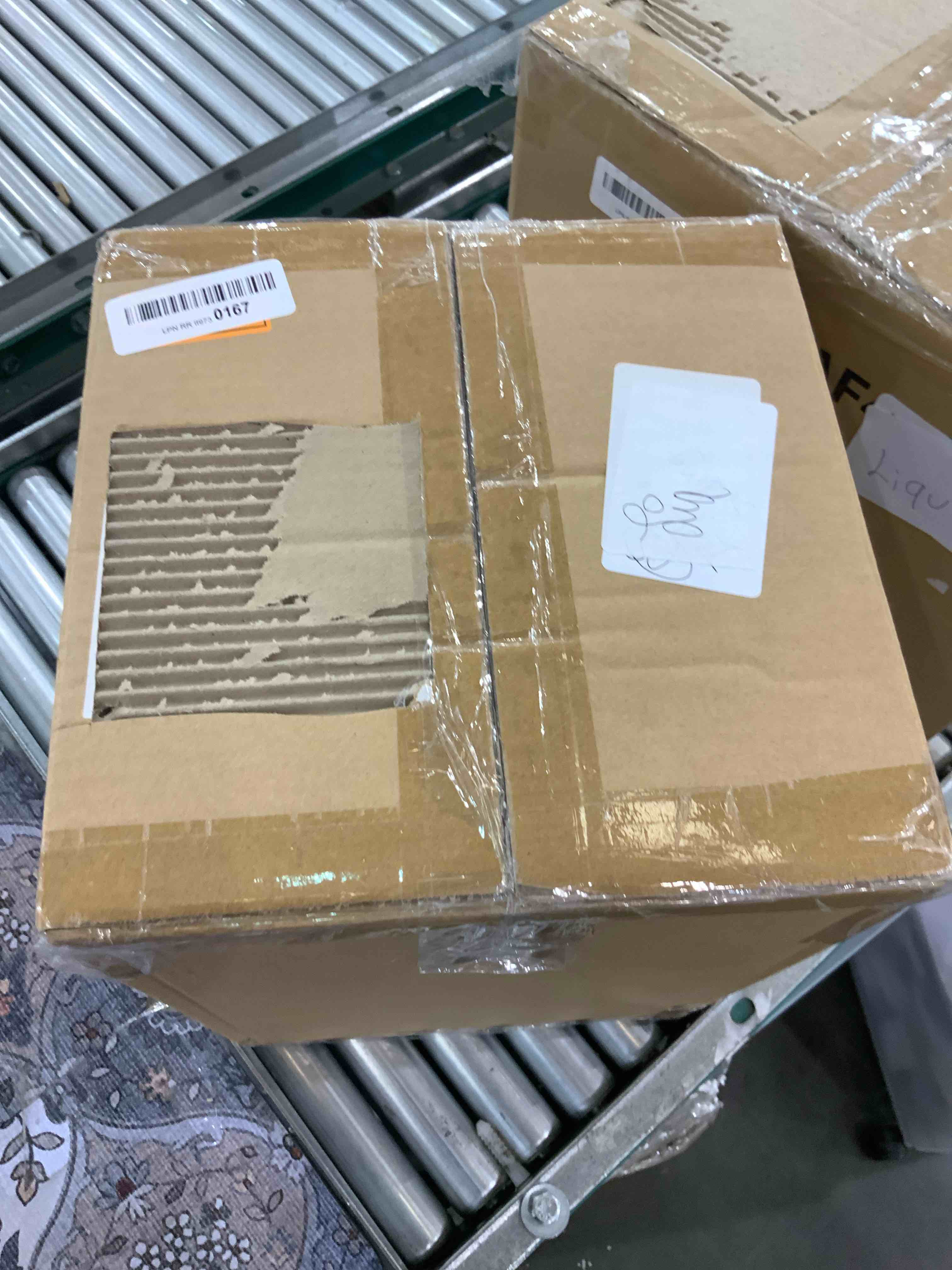 https://s3.amazonaws.com/lotting-images-prod/BargainHunt/EXS01337074_1712339340305.jpeg