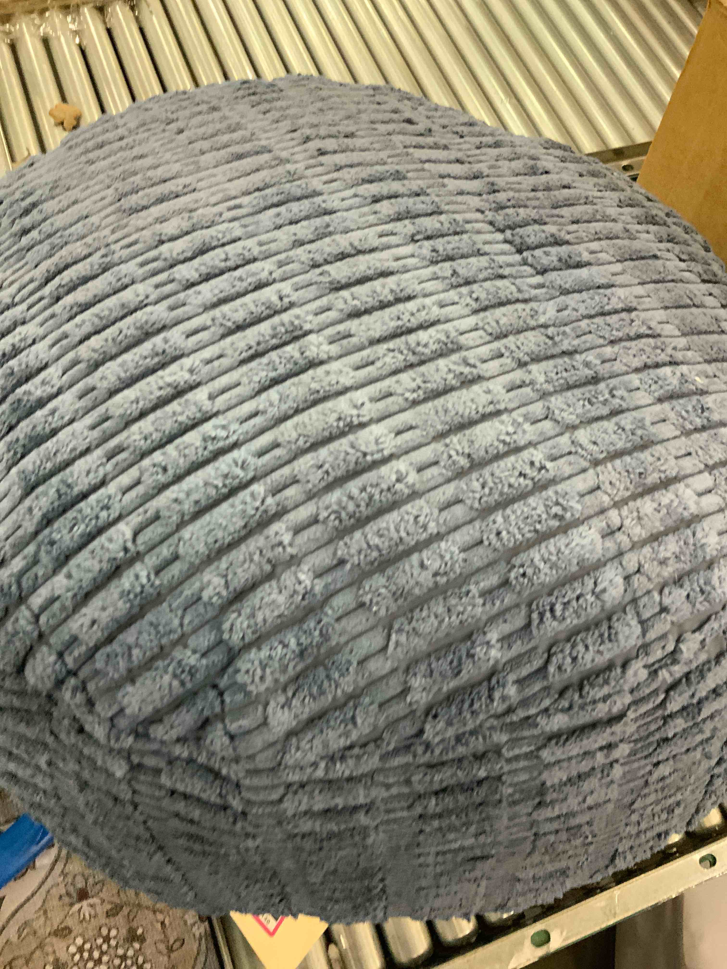 https://s3.amazonaws.com/lotting-images-prod/BargainHunt/EXS01337078_1712339614896.jpeg