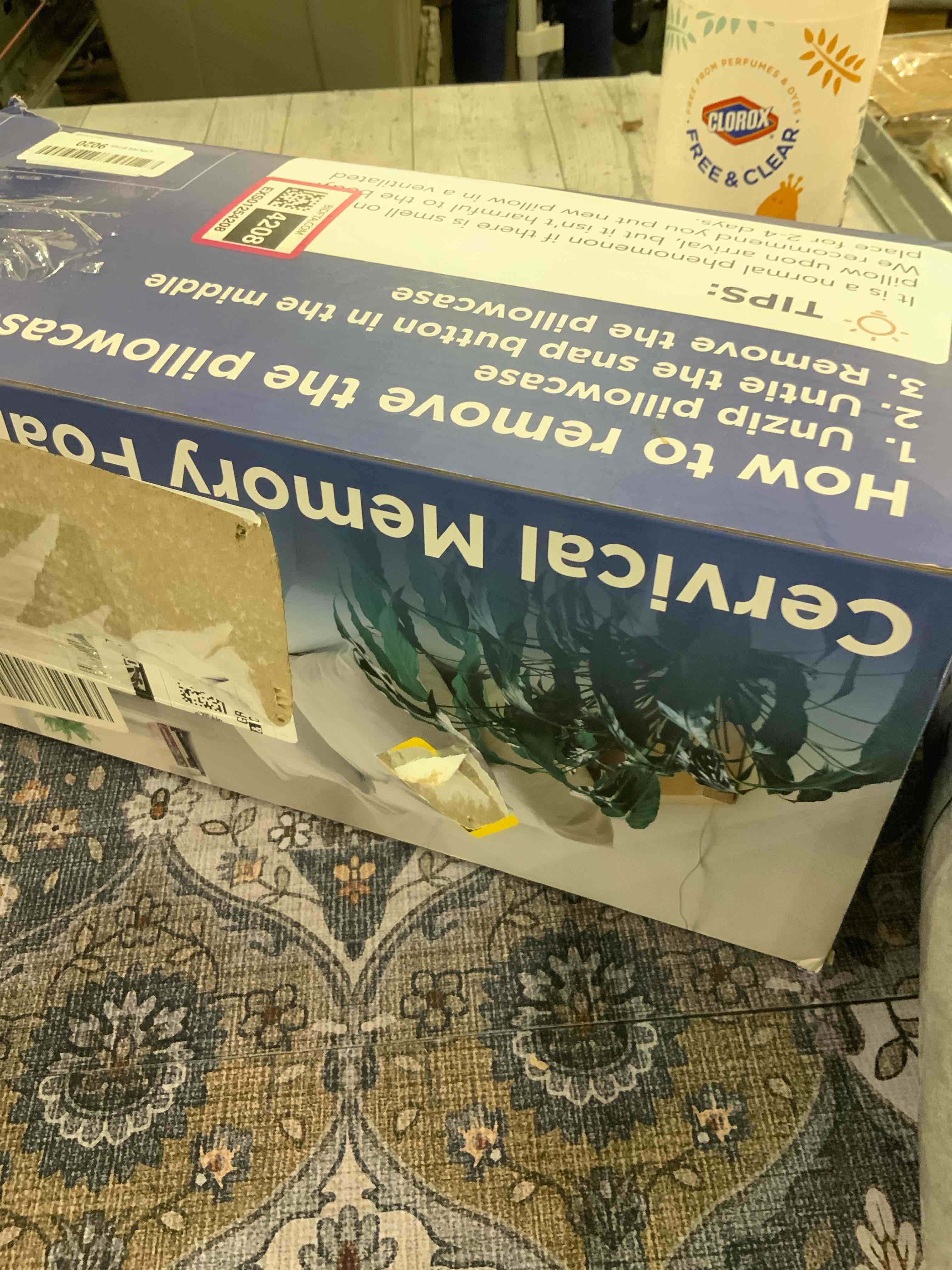 Cervical Pillow for Neck and Shoulder, Memory Foam Contour Neck Pillows Ergonomic Neck Support Pillow for Side Back Stomach Sleepers Orthopedic Pillow with Pillowcase