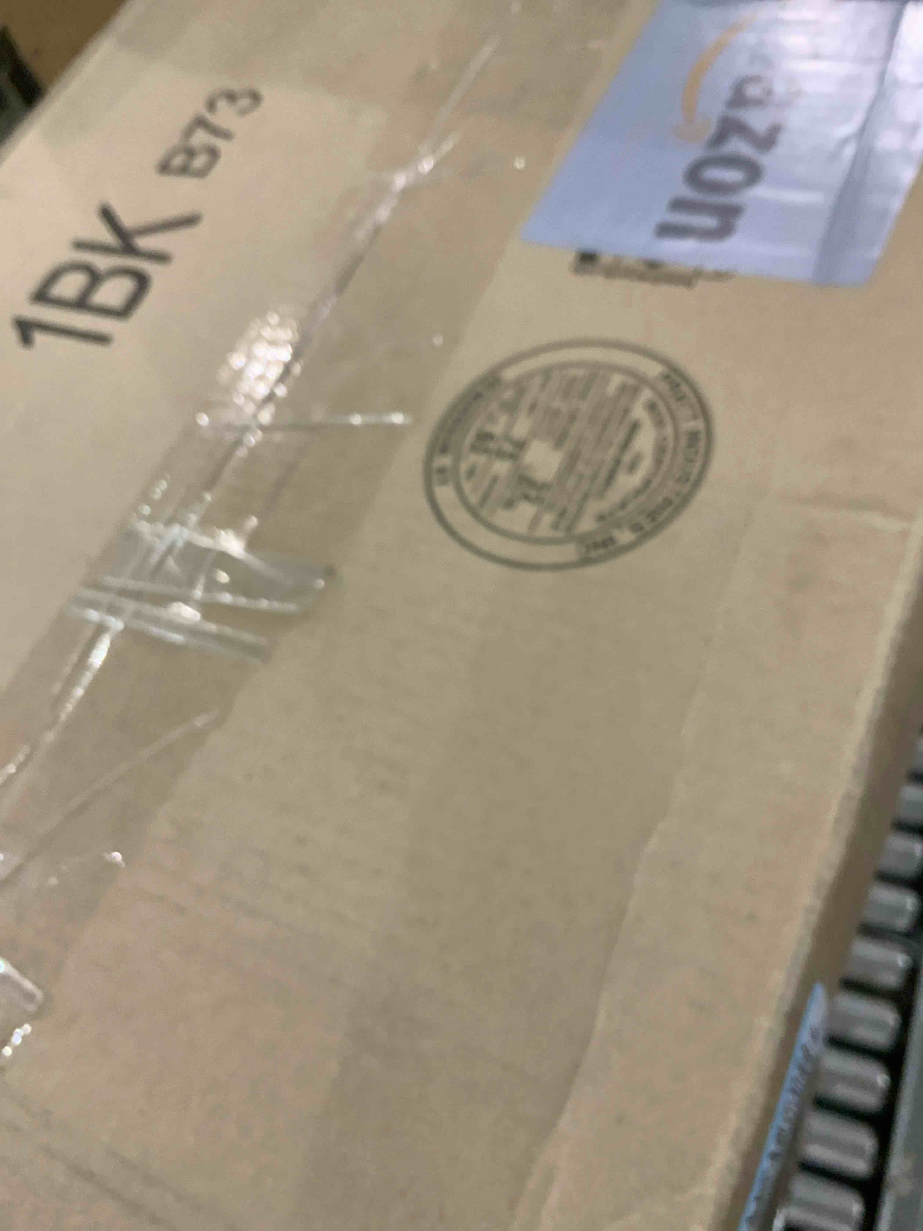 https://s3.amazonaws.com/lotting-images-prod/BargainHunt/EXS01337263_1712603480156.jpeg