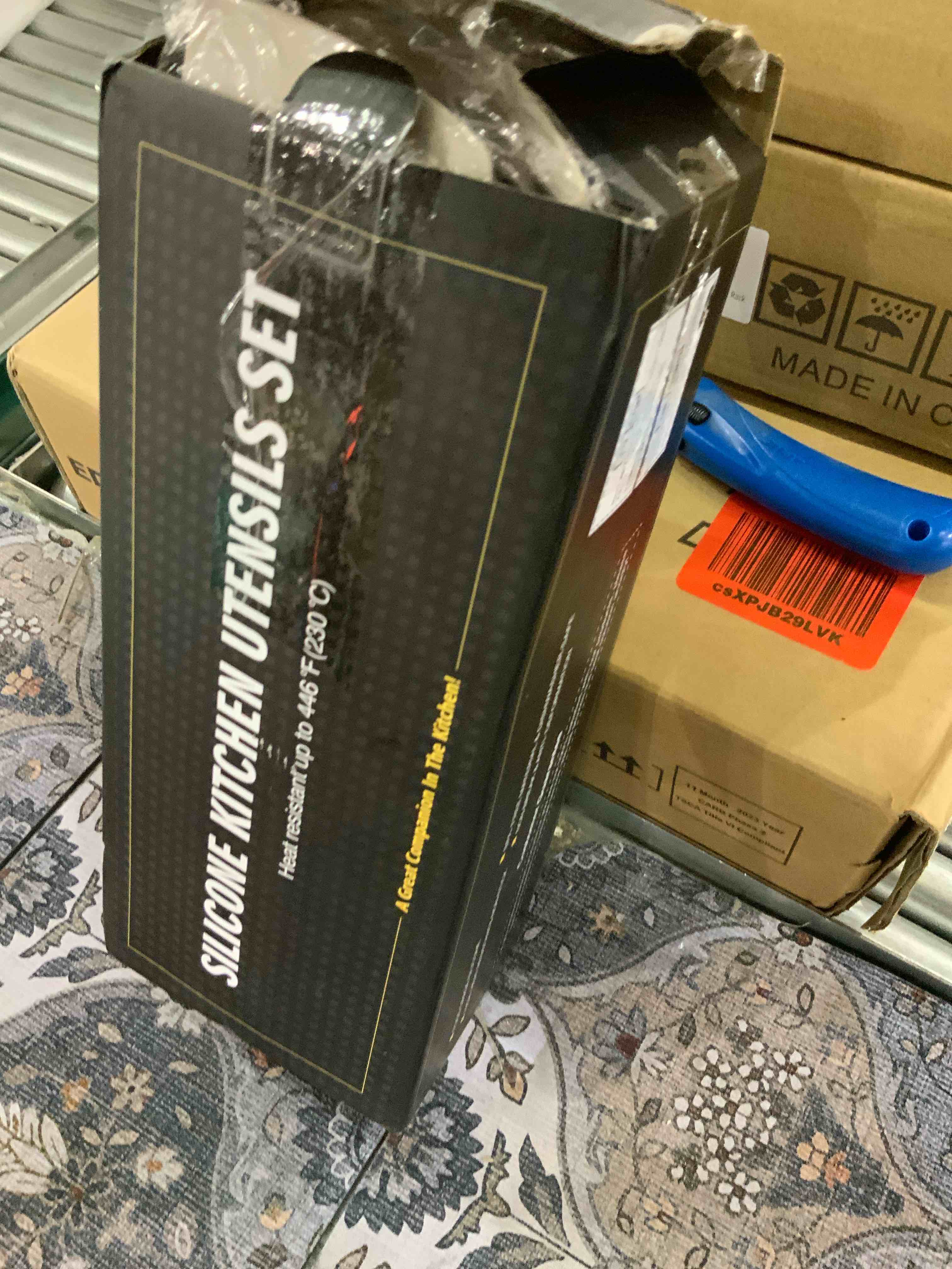 https://s3.amazonaws.com/lotting-images-prod/BargainHunt/EXS01337353_1712675252206.jpeg