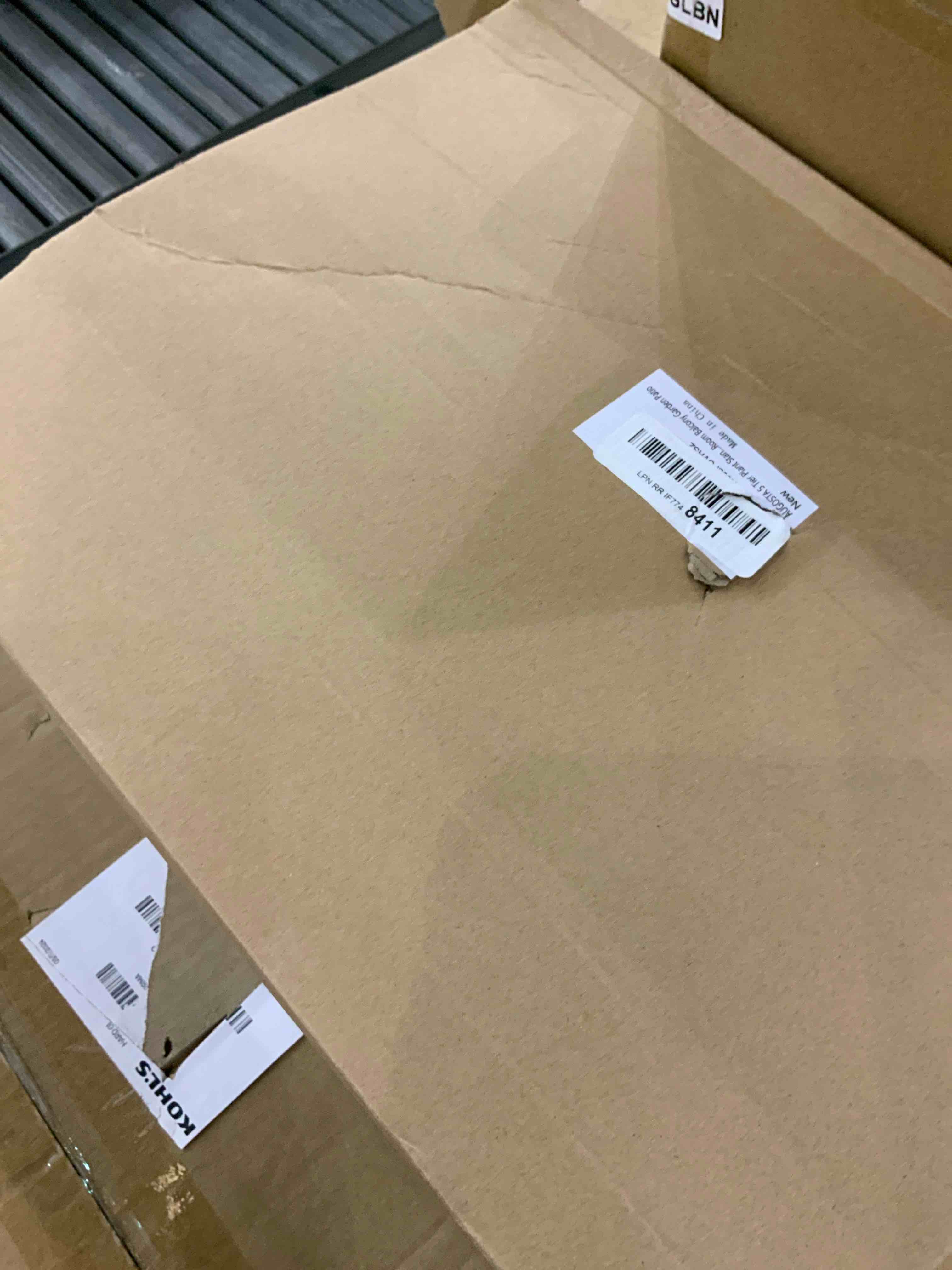 https://s3.amazonaws.com/lotting-images-prod/BargainHunt/EXS01337366_1712676736293.jpeg