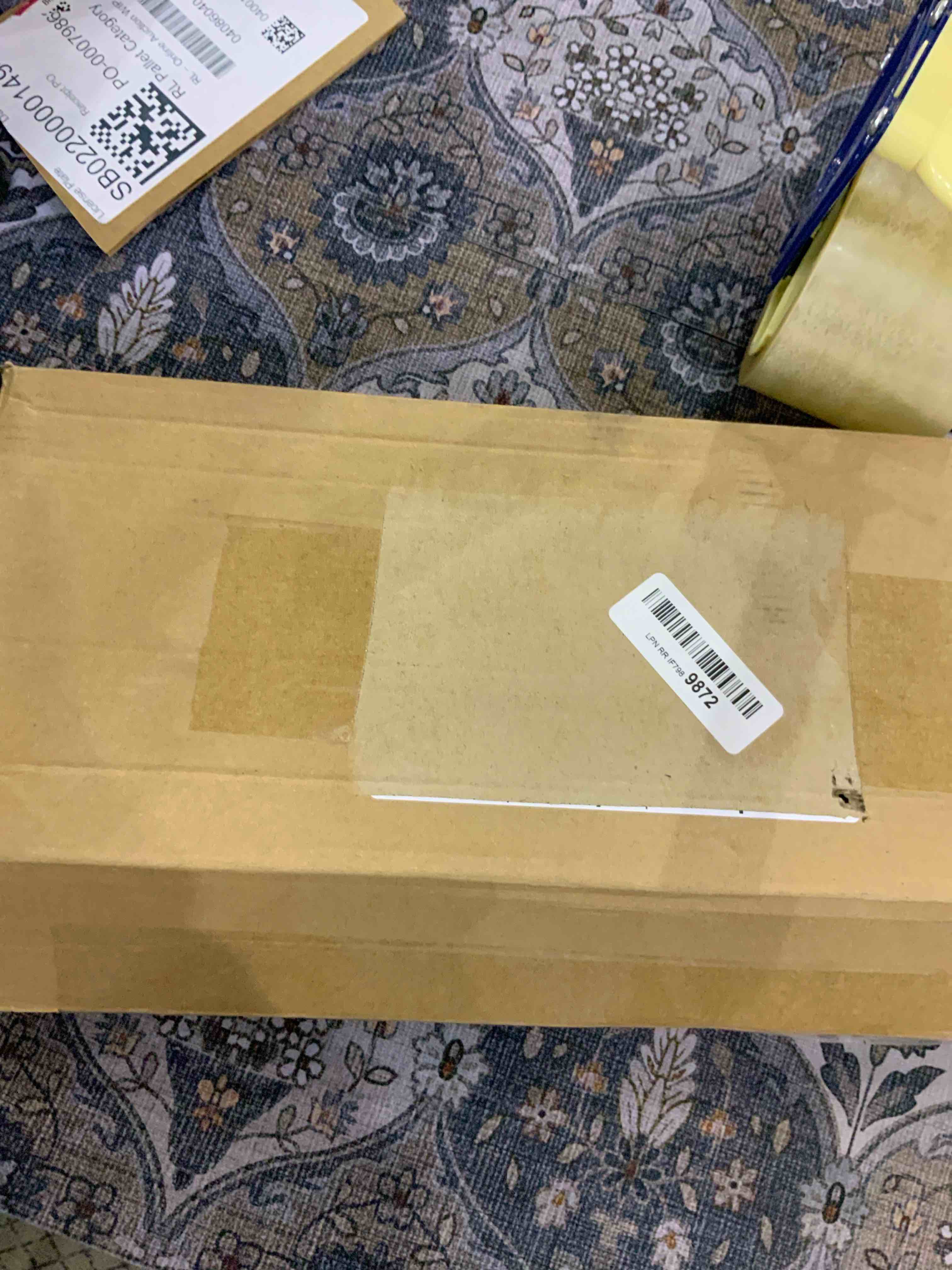 https://s3.amazonaws.com/lotting-images-prod/BargainHunt/EXS01337453_1712748227349.jpeg