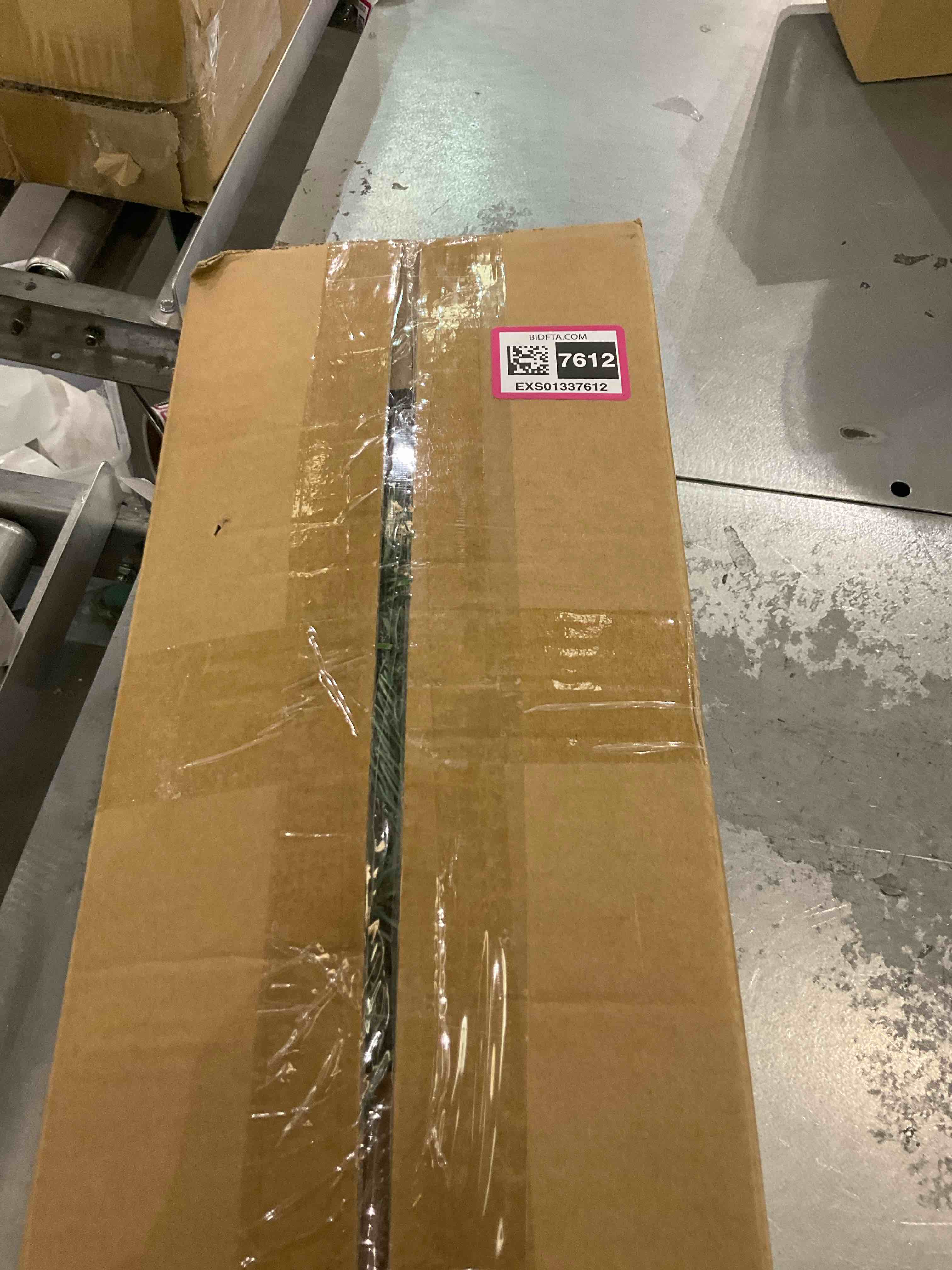 https://s3.amazonaws.com/lotting-images-prod/BargainHunt/EXS01337612_1712683511660.jpeg