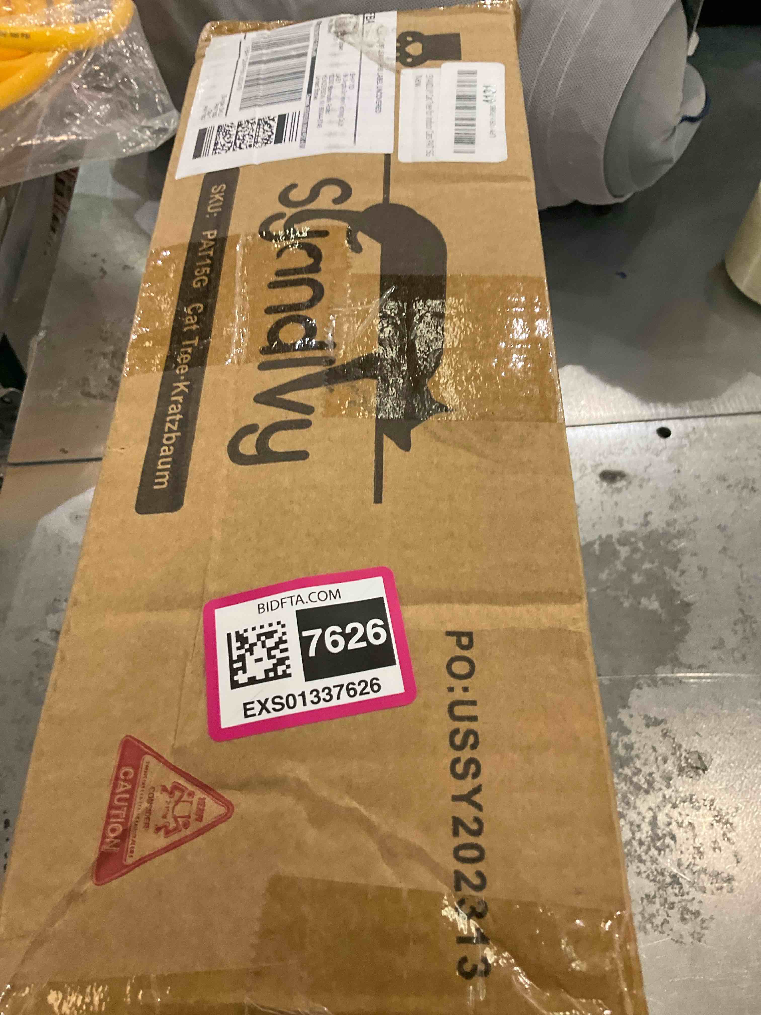 https://s3.amazonaws.com/lotting-images-prod/BargainHunt/EXS01337626_1712686990142.jpeg