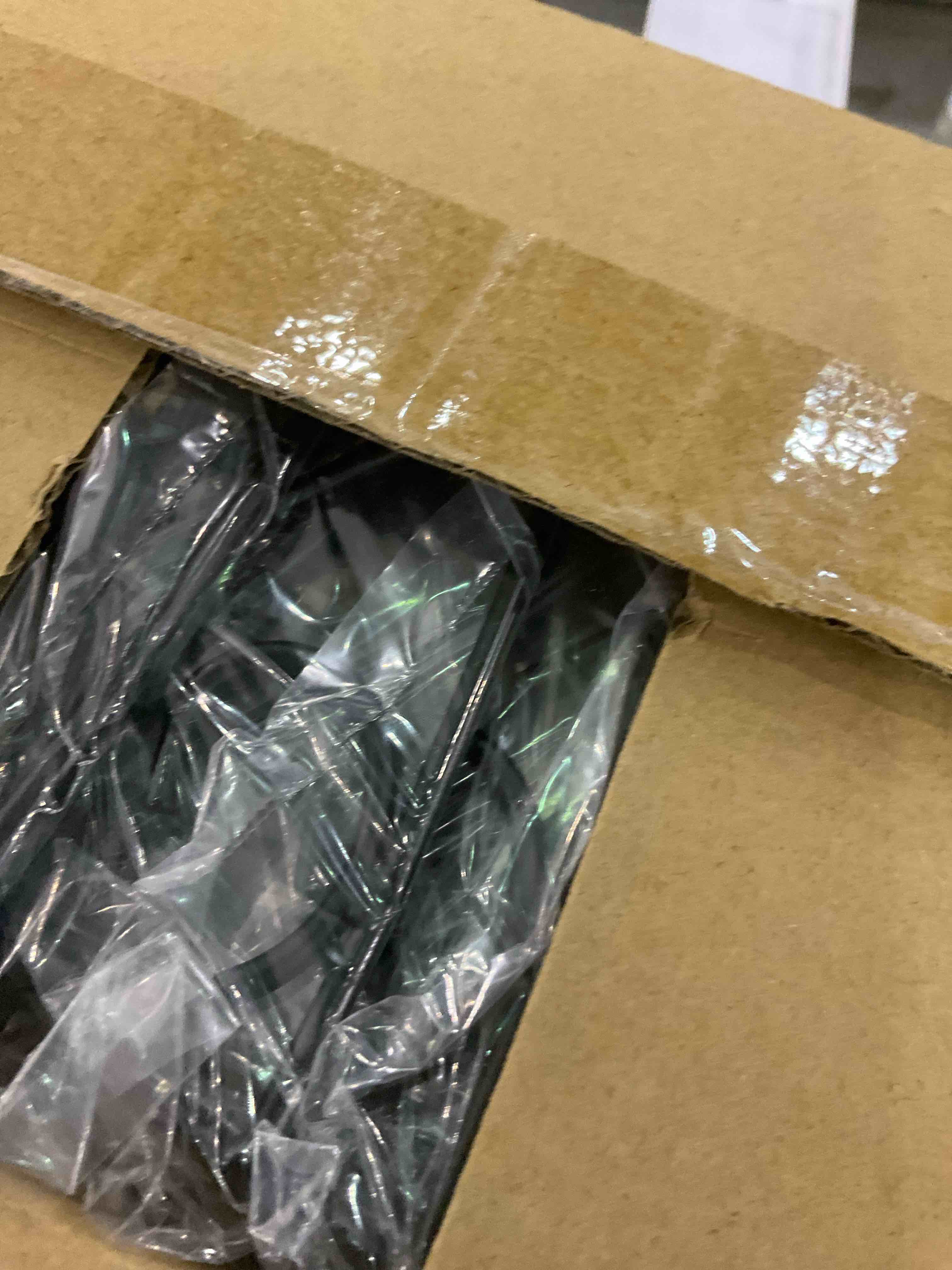 https://s3.amazonaws.com/lotting-images-prod/BargainHunt/EXS01338270_1712751743040.jpeg