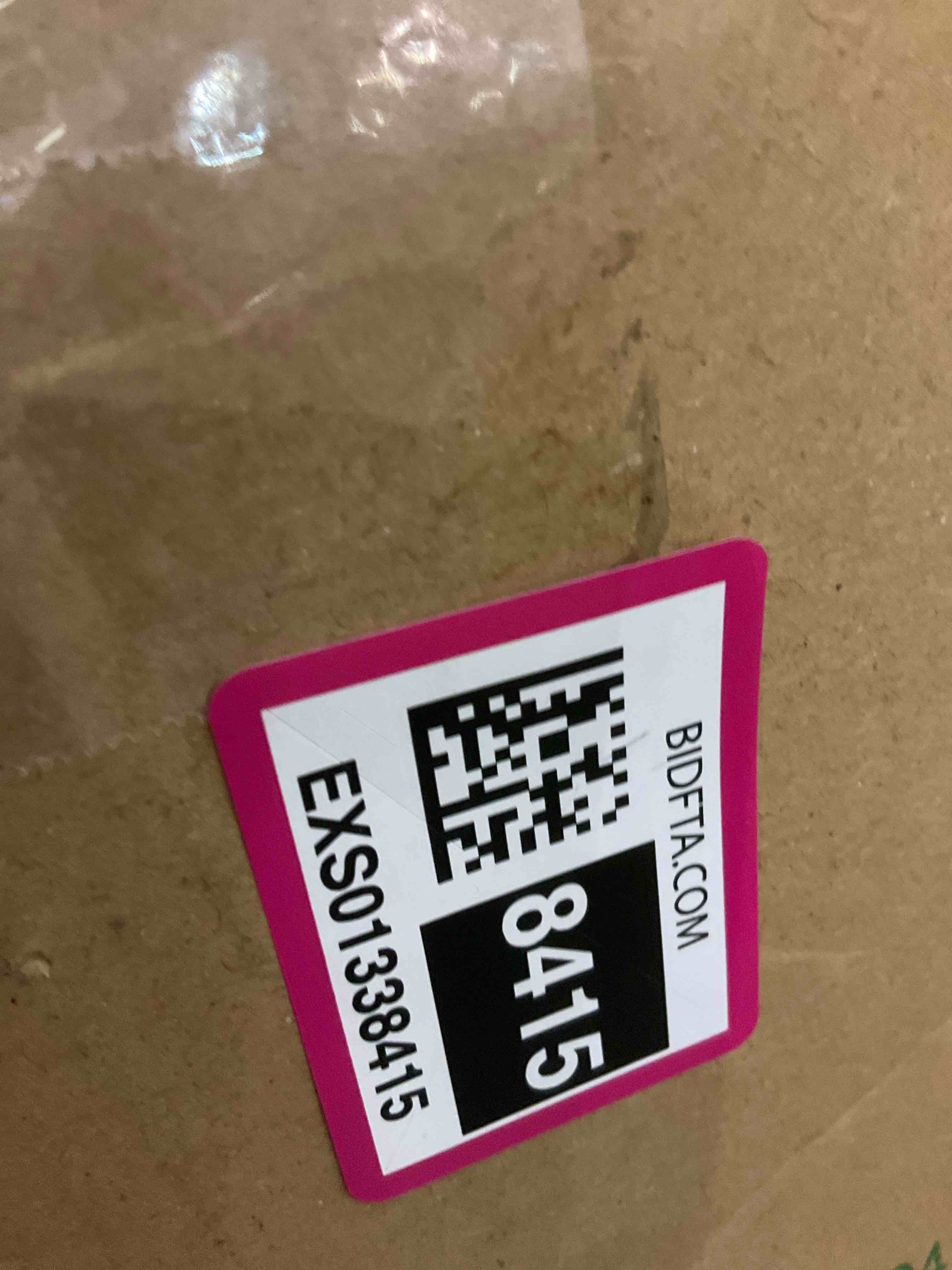 https://s3.amazonaws.com/lotting-images-prod/BargainHunt/EXS01338415_1712848243605.jpeg